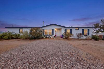 Photo 2 — 166 High Mesa Road