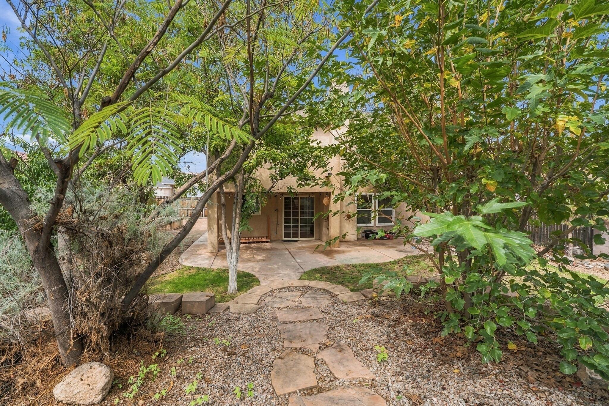 Photo 4 — 10414 San Gregorio Drive NW