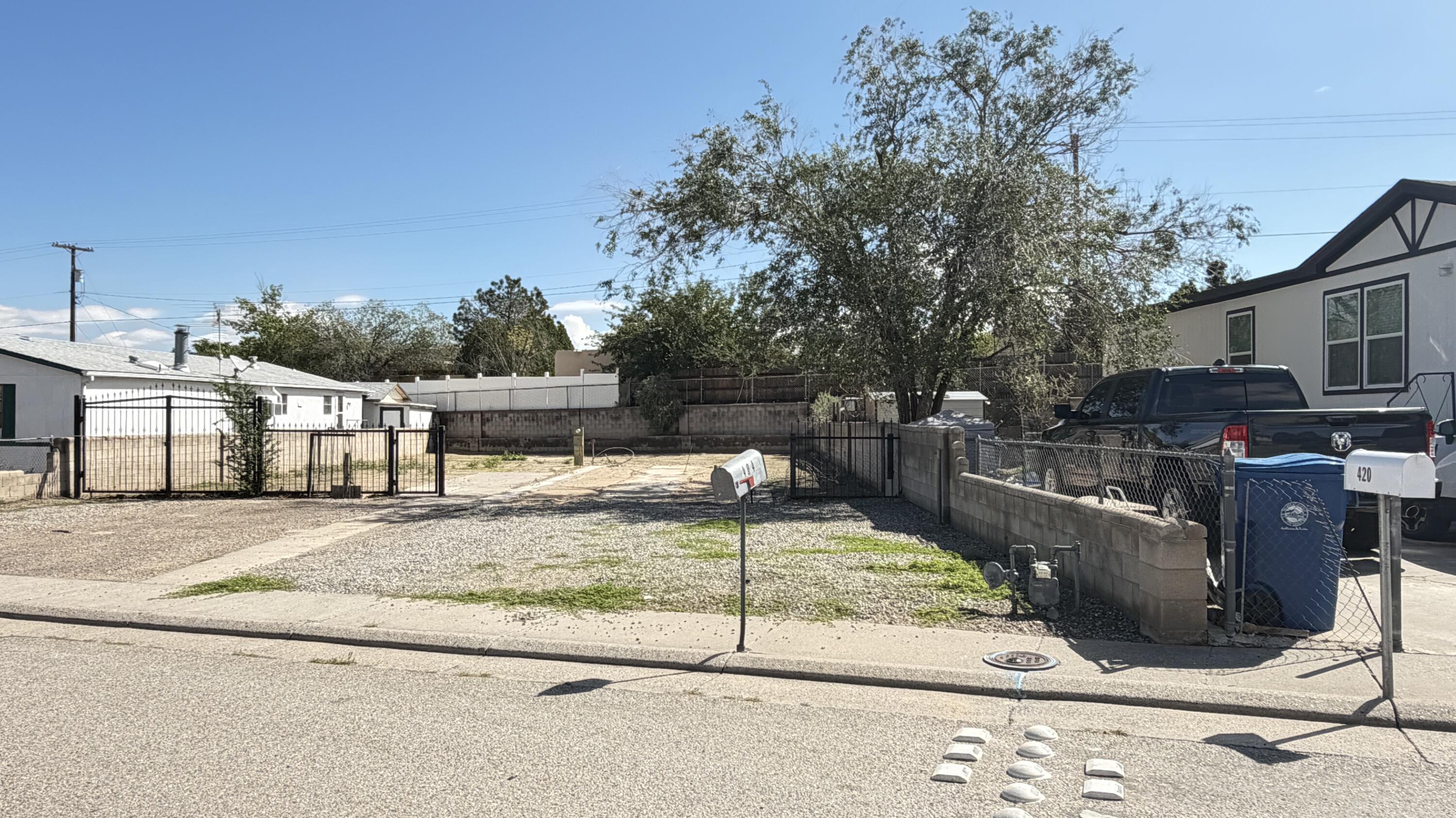 Photo 7 — 404 Long Bow Loop SW