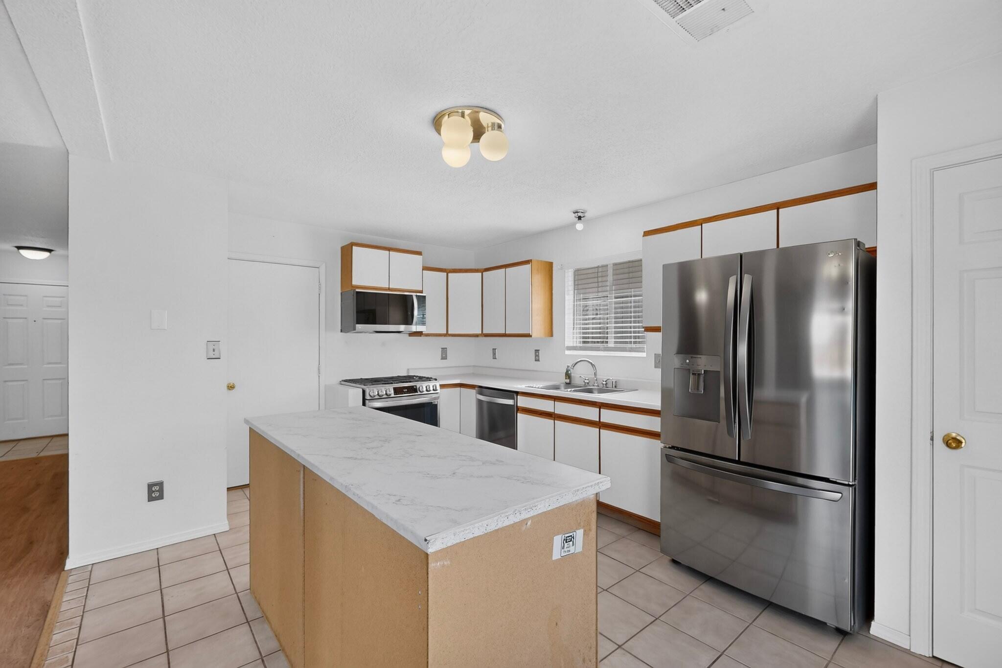 Photo 20 — 1657 Lark Spur Drive NE