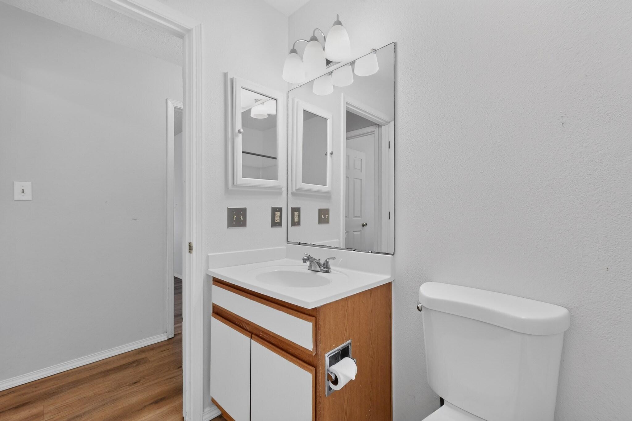 Photo 16 — 1657 Lark Spur Drive NE