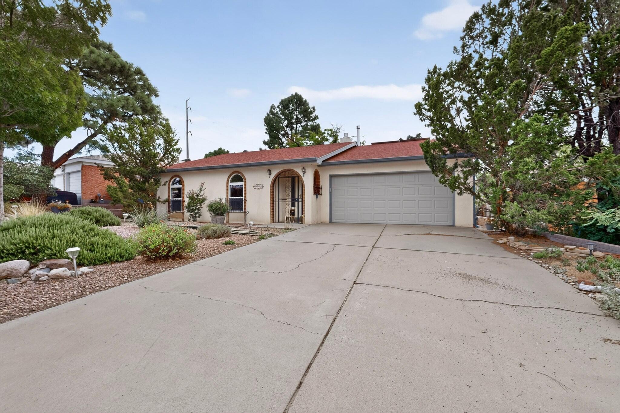 Photo 12 — 3532 Haines Avenue NE