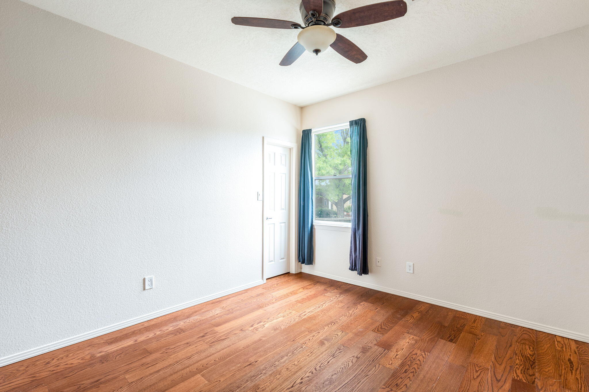 Photo 13 — 2505 Rio Orilla Lane NW