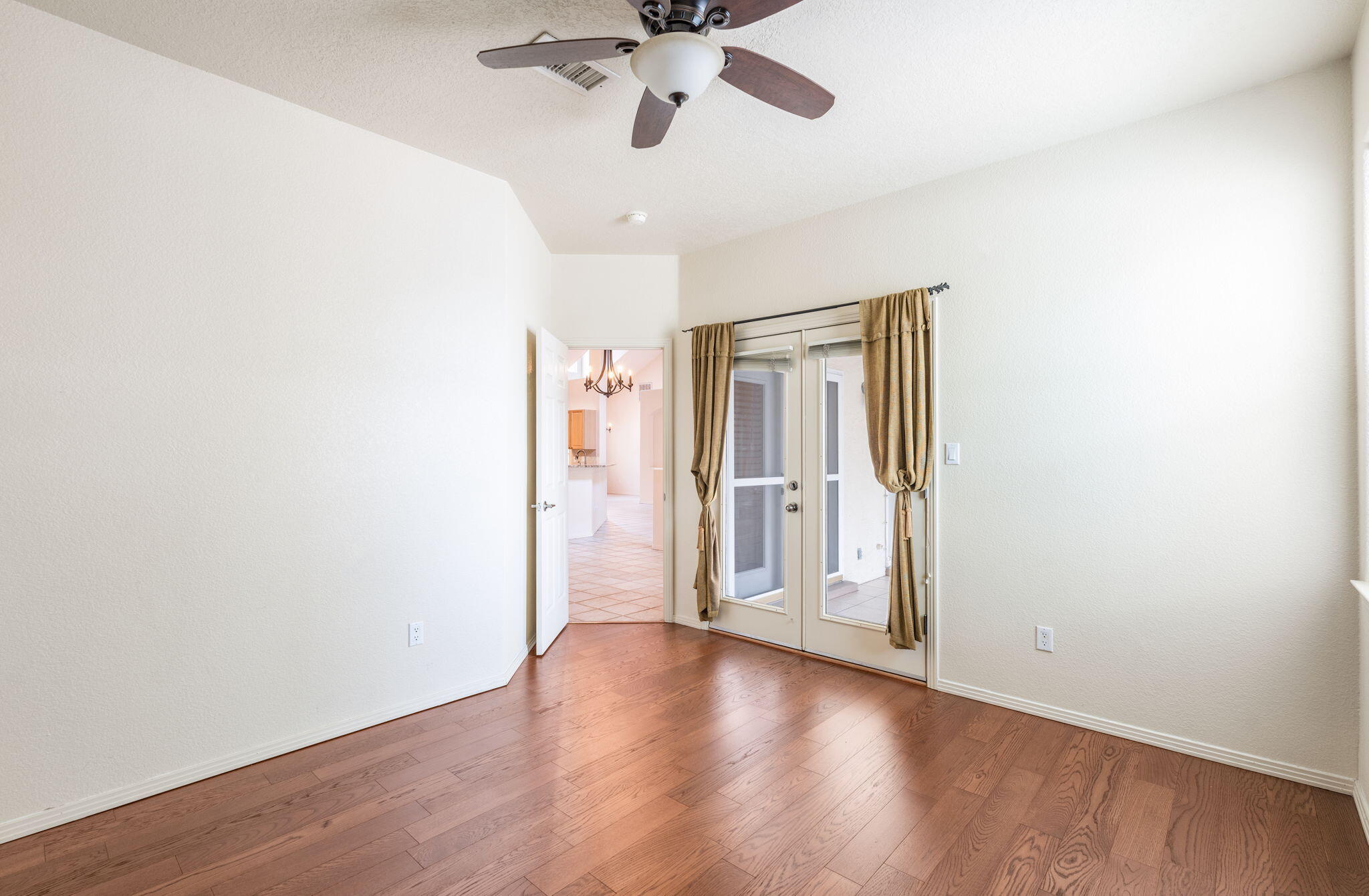 Photo 12 — 2505 Rio Orilla Lane NW