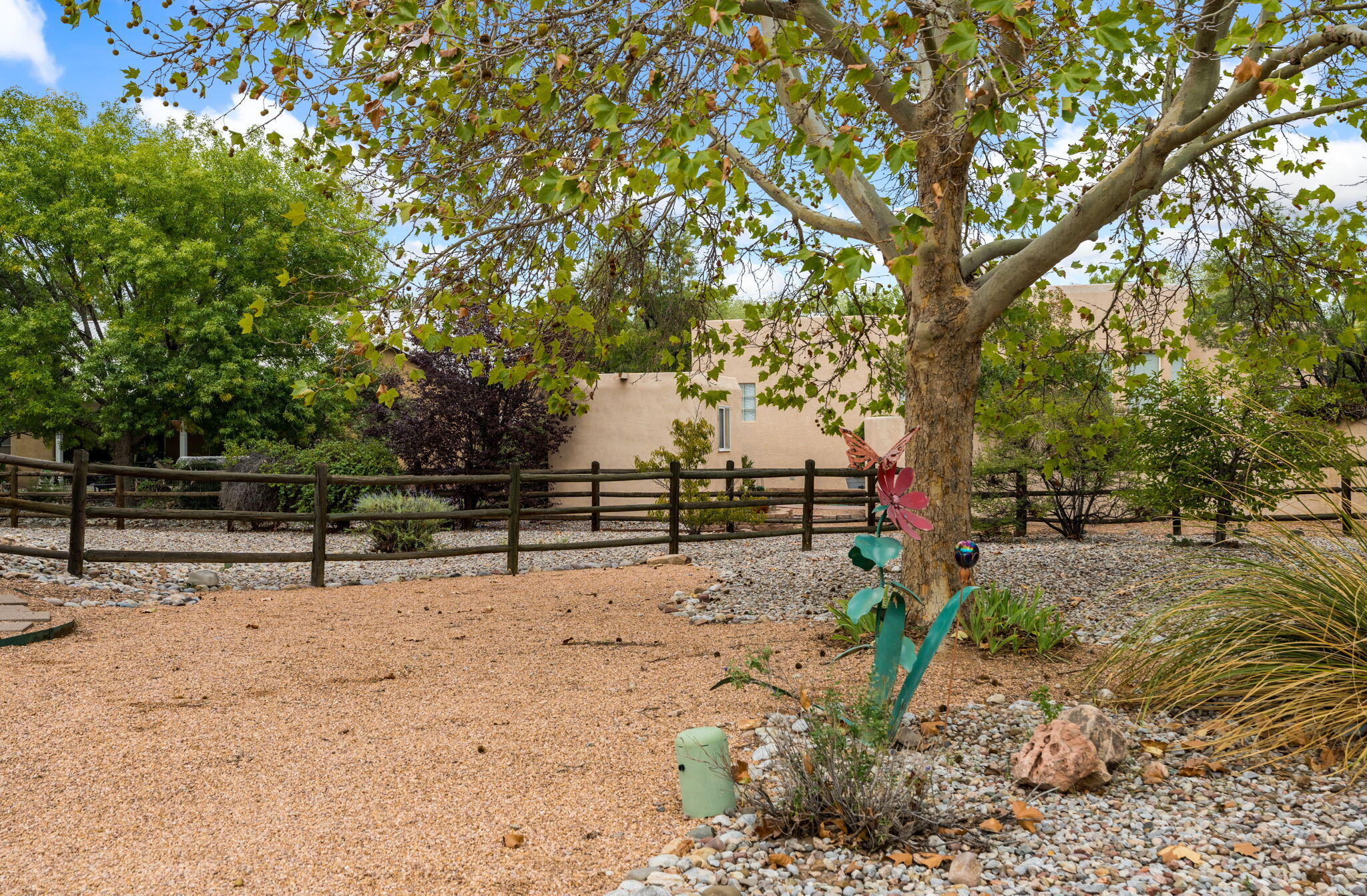 Photo 9 — 2505 Rio Orilla Lane NW