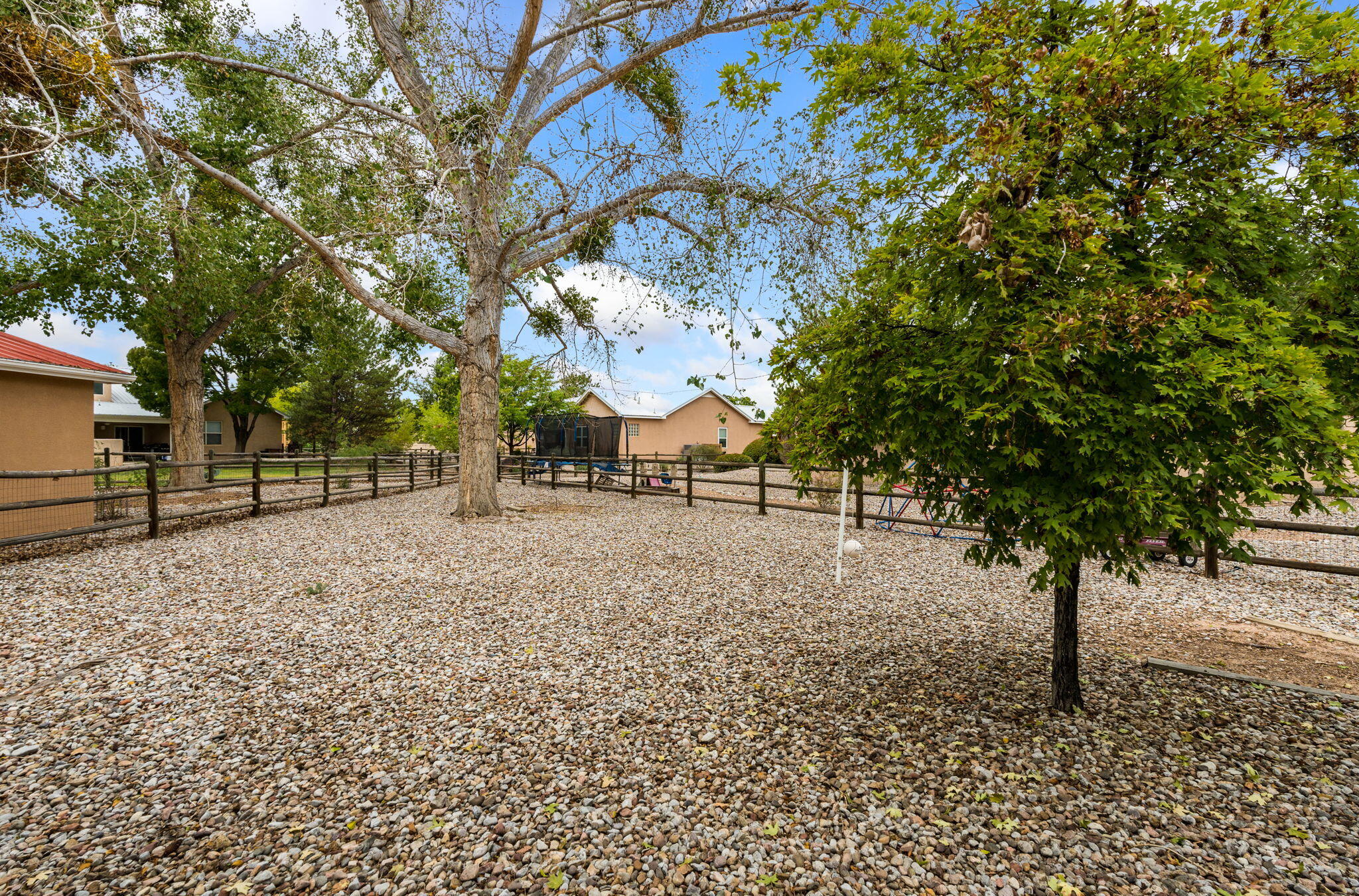 Photo 5 — 2505 Rio Orilla Lane NW