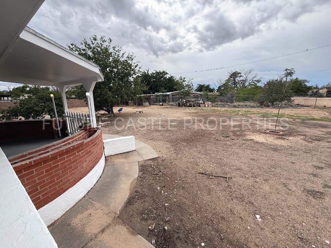 Photo 12 — 1901 Grande Boulevard SE