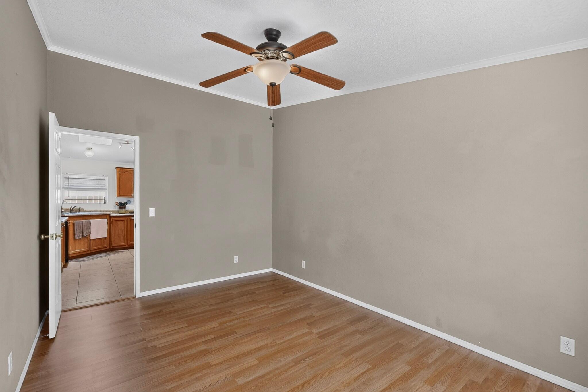 Photo 18 — 8905 Odin Road SW