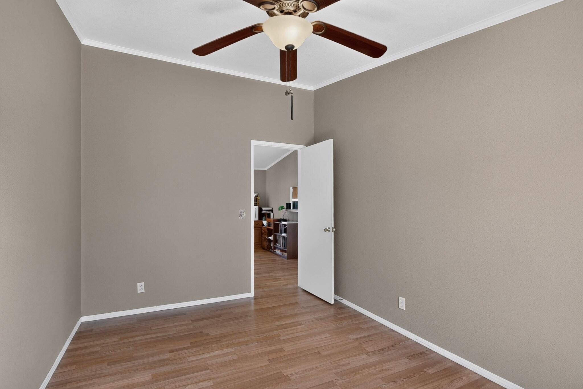 Photo 13 — 8905 Odin Road SW