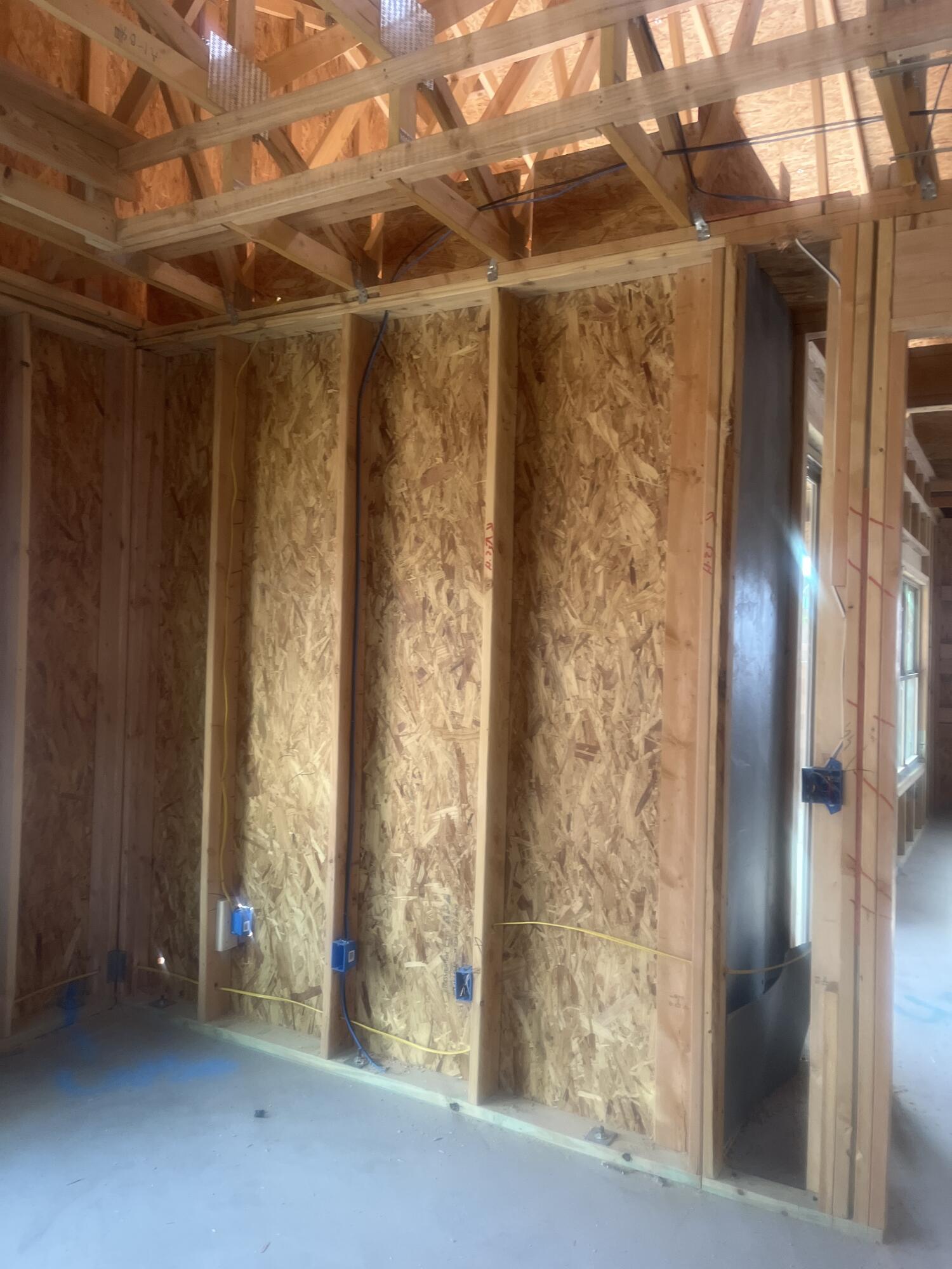 Photo 5 — 2700 Seaforth Circle