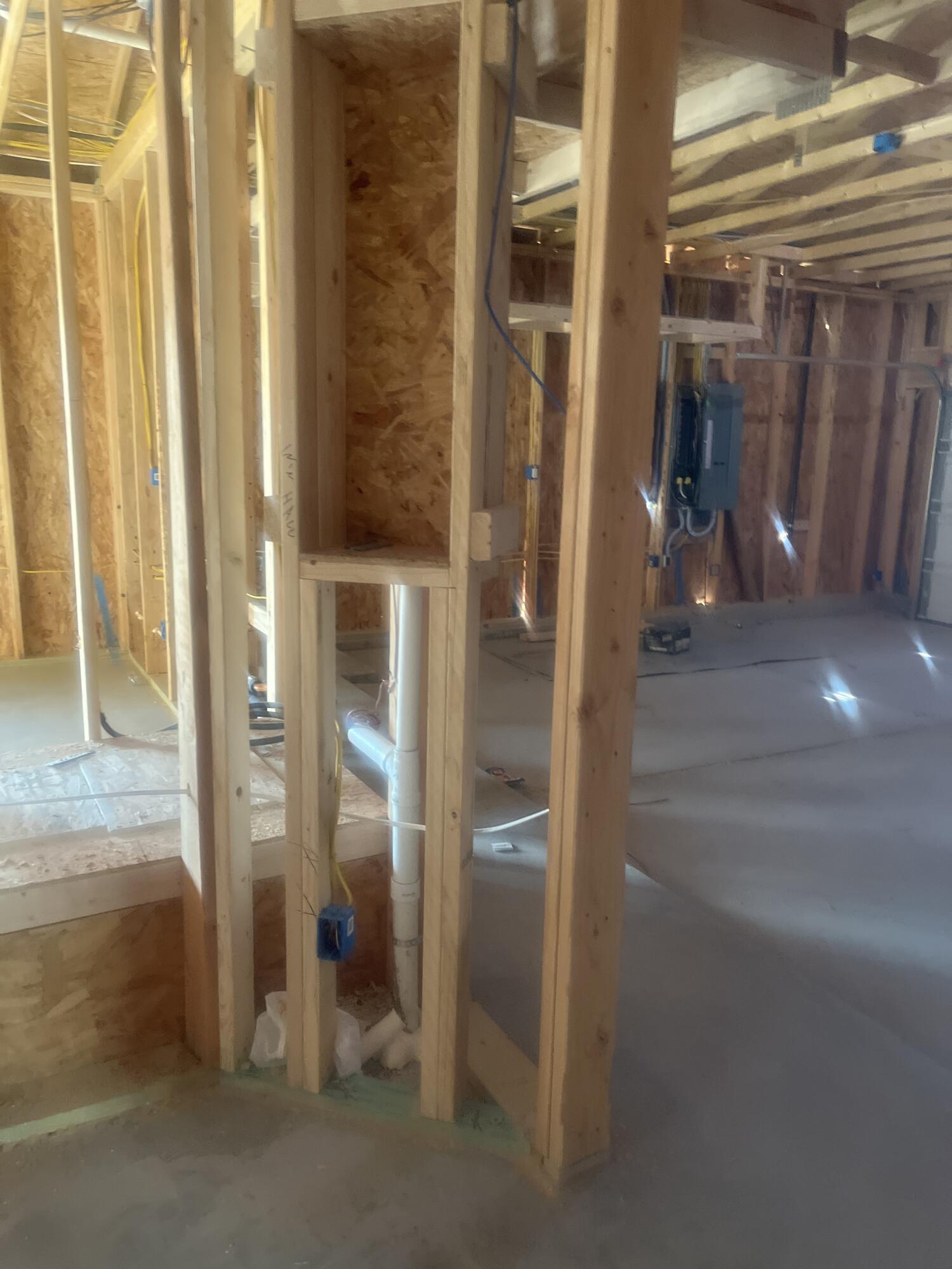 Photo 3 — 2700 Seaforth Circle