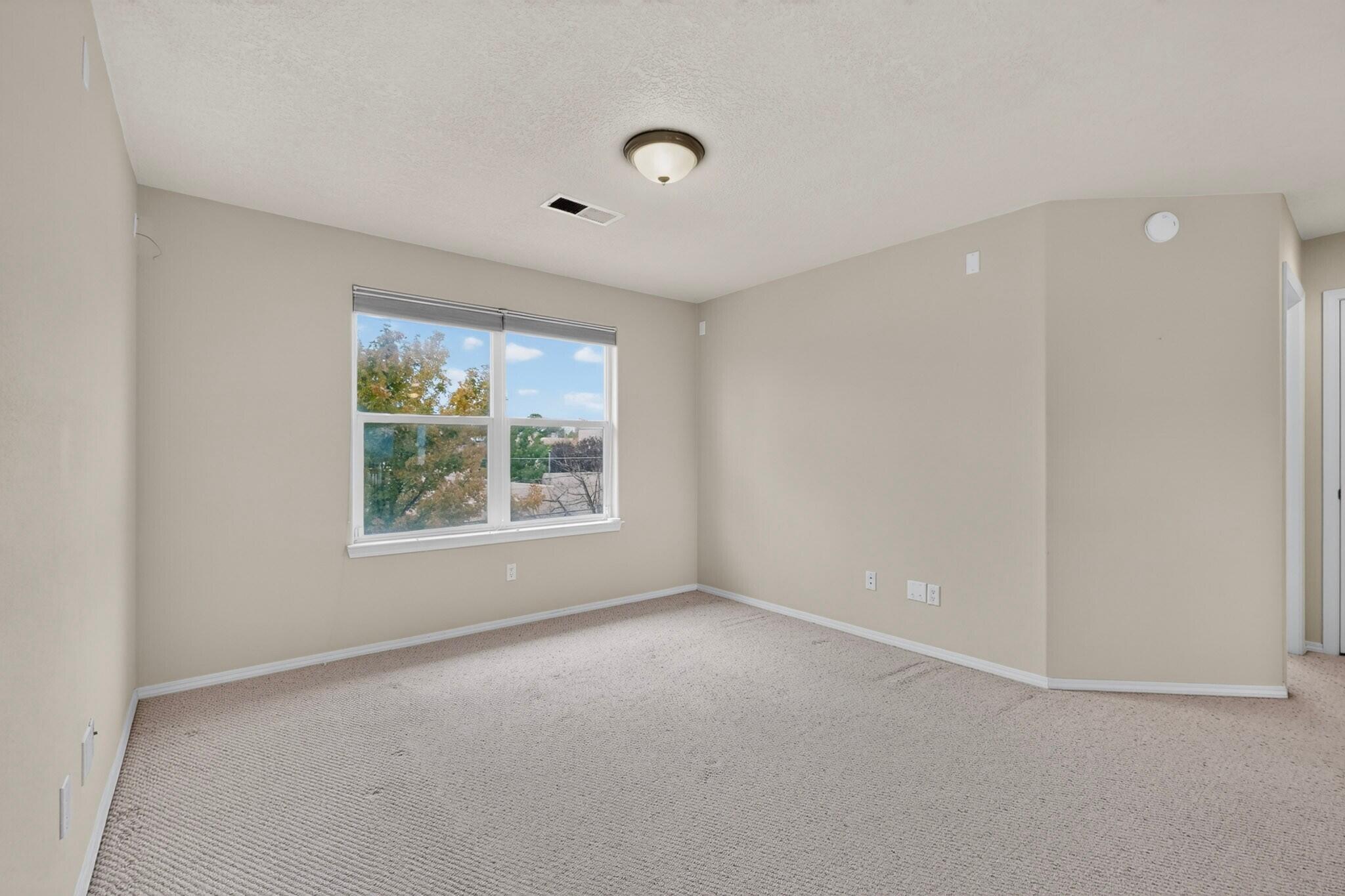 Photo 19 — 4632 Albany Court NW