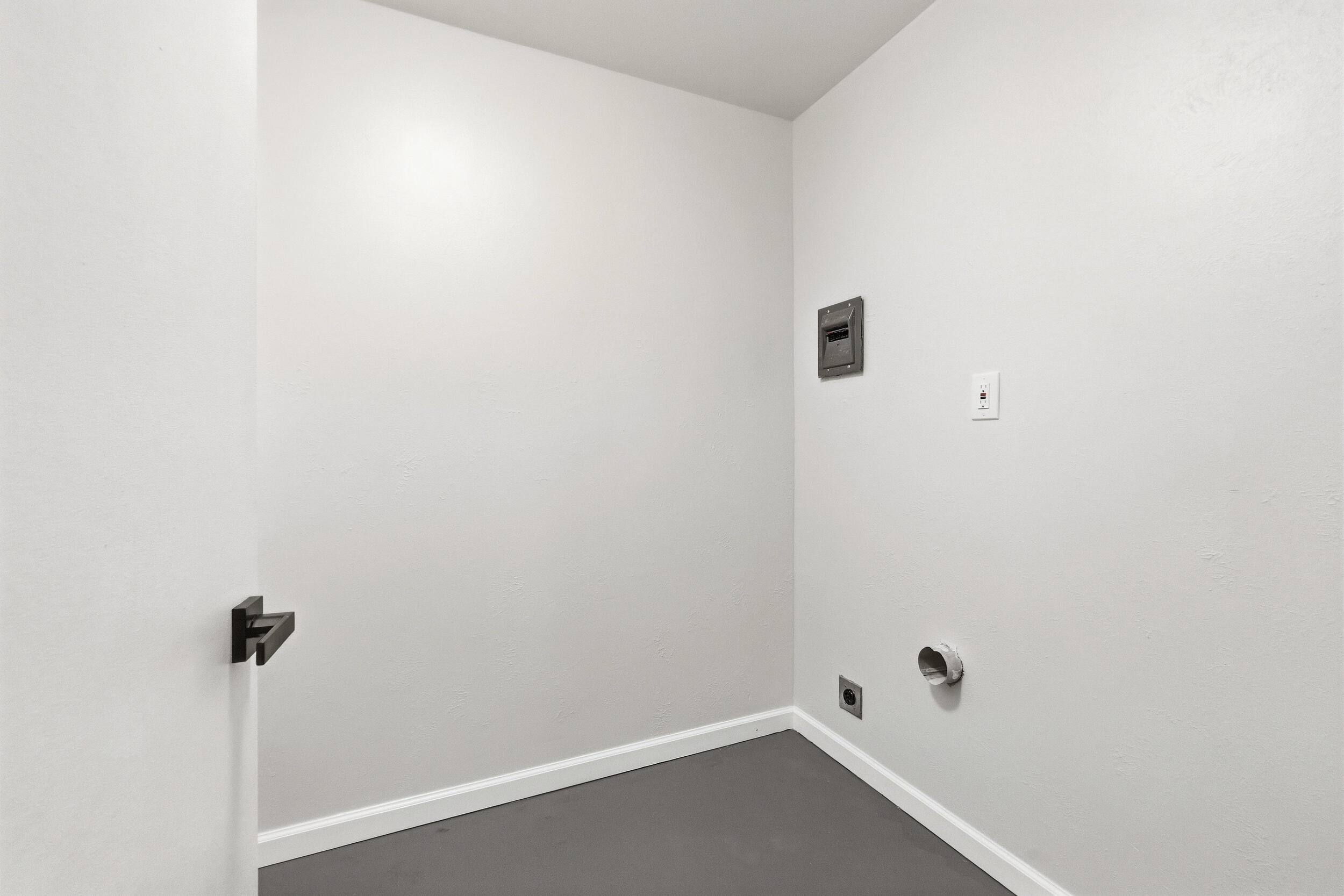 Photo 15 — 317 64th Street SW
