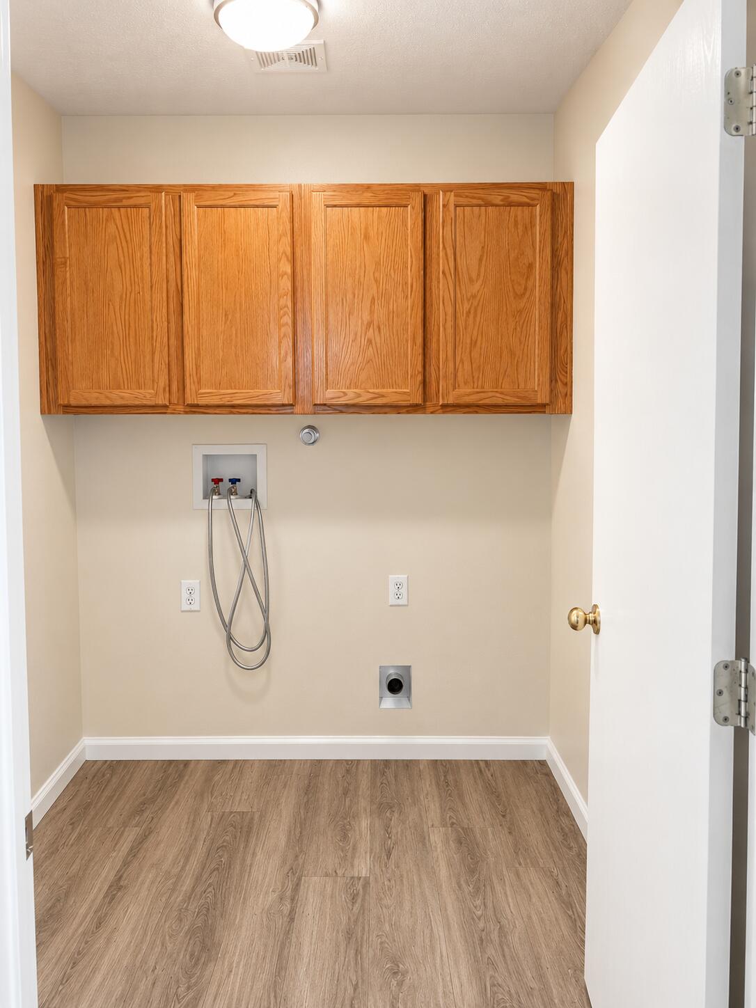 Photo 7 — 820 Brackett Drive SW