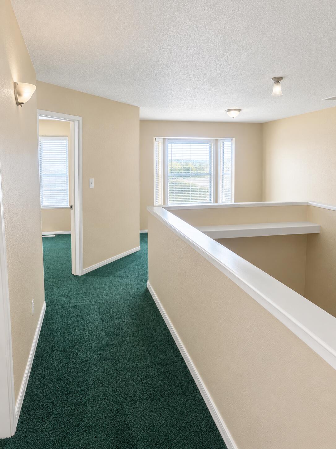 Photo 9 — 820 Brackett Drive SW