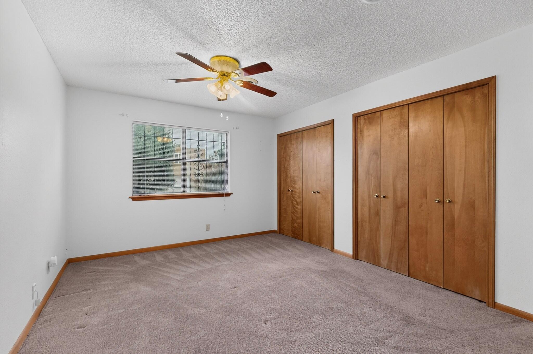 Photo 5 — 4716 Mountain Road NE