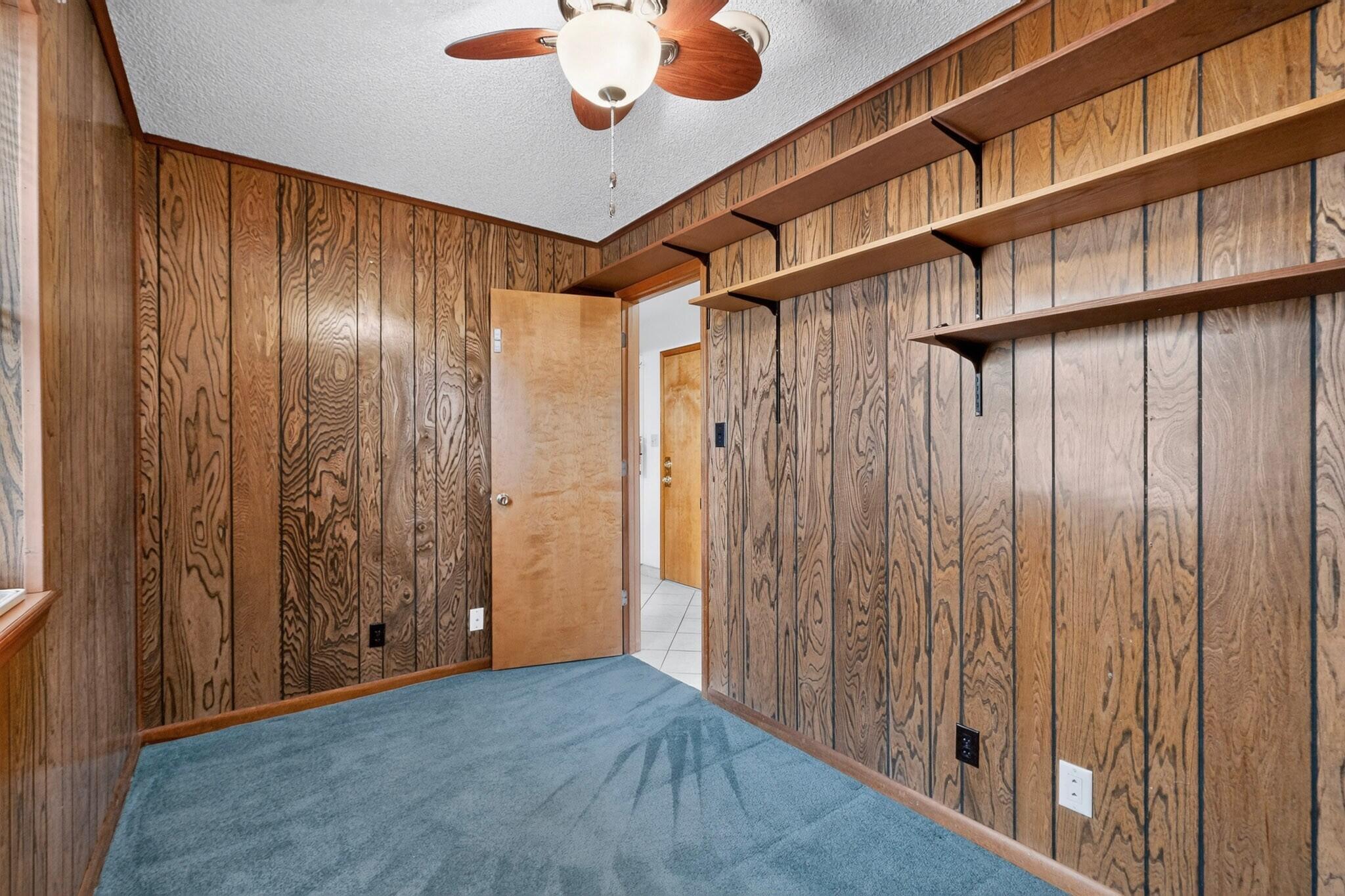 Photo 13 — 4716 Mountain Road NE