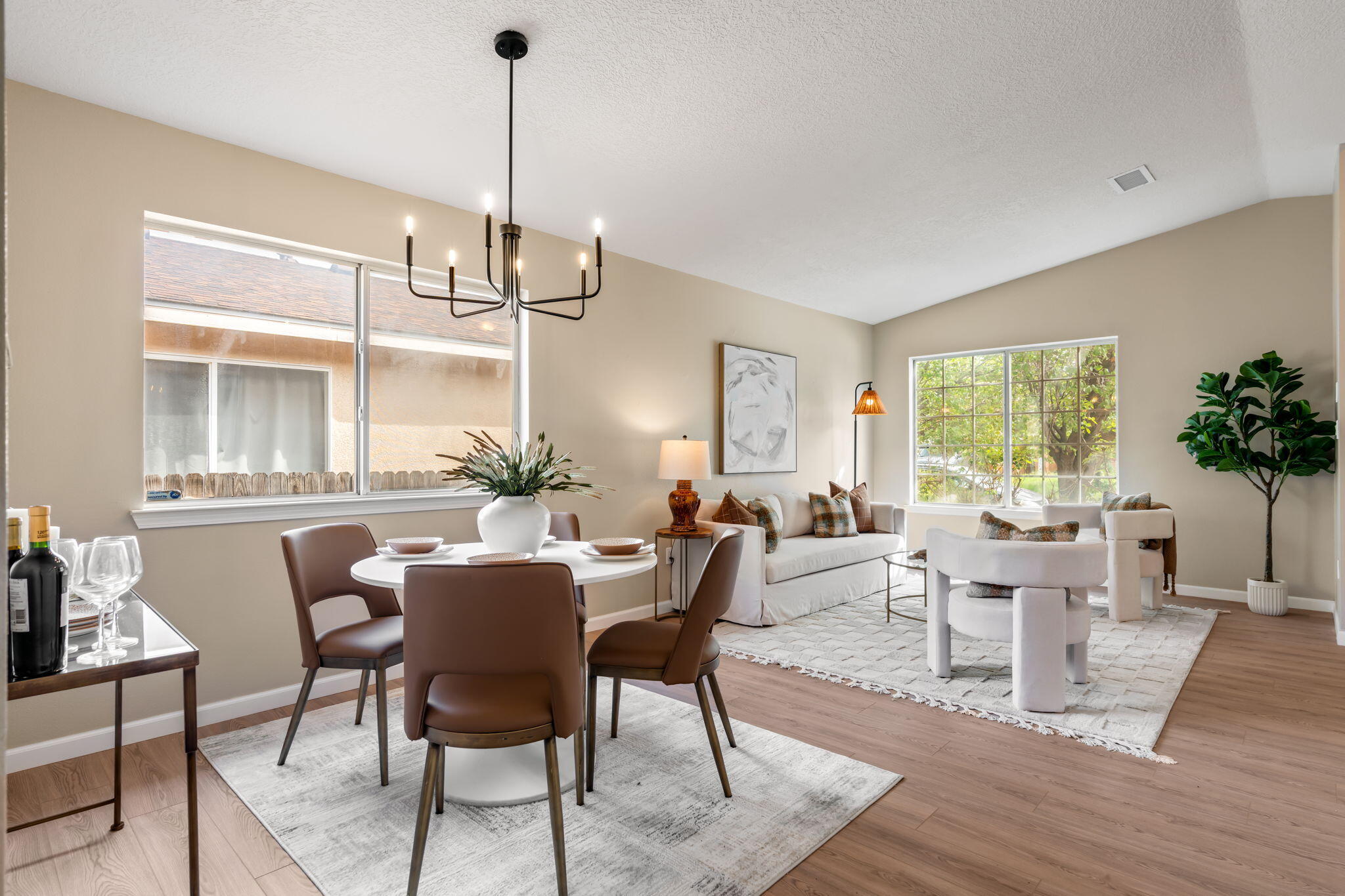 Photo 6 — 6419 Amberside Road NW