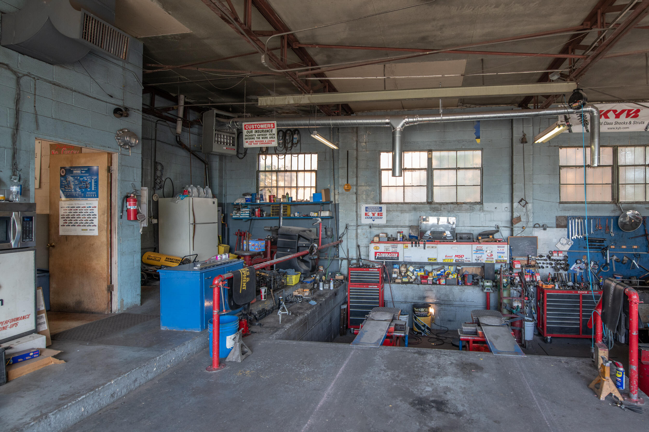 Photo 7 — 624 Stover Avenue SW