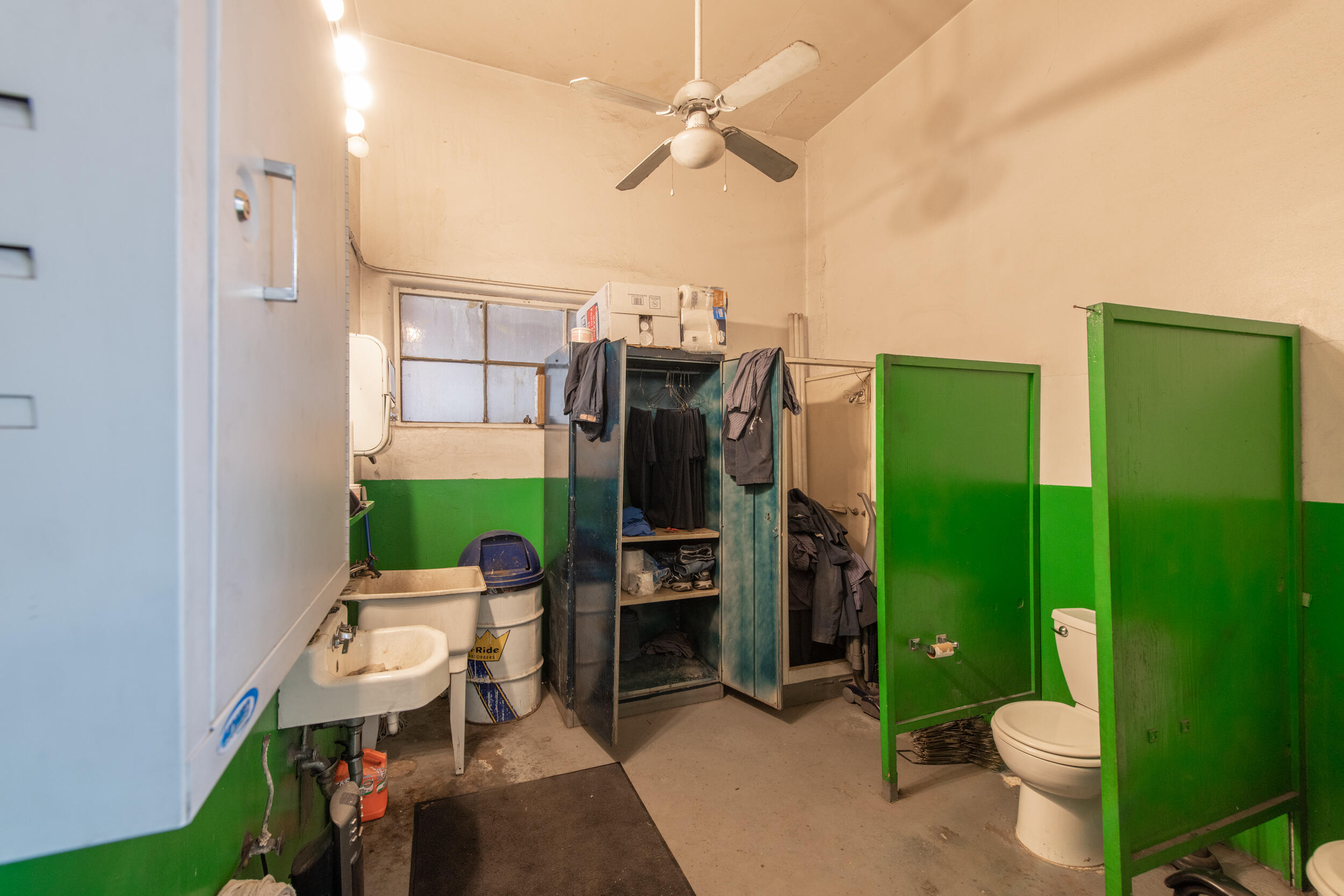 Photo 15 — 624 Stover Avenue SW