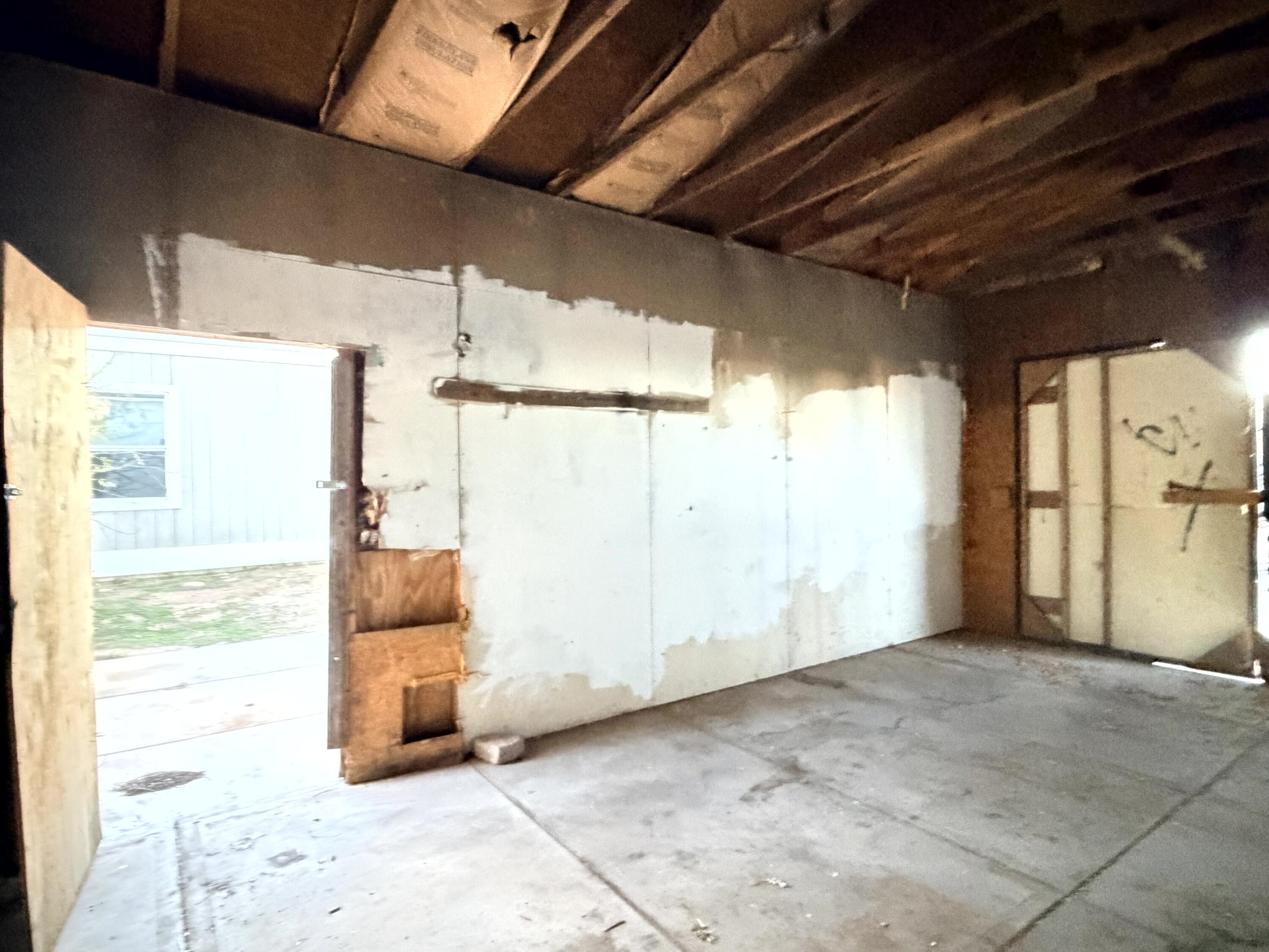 Photo 7 — 9 Perry Road