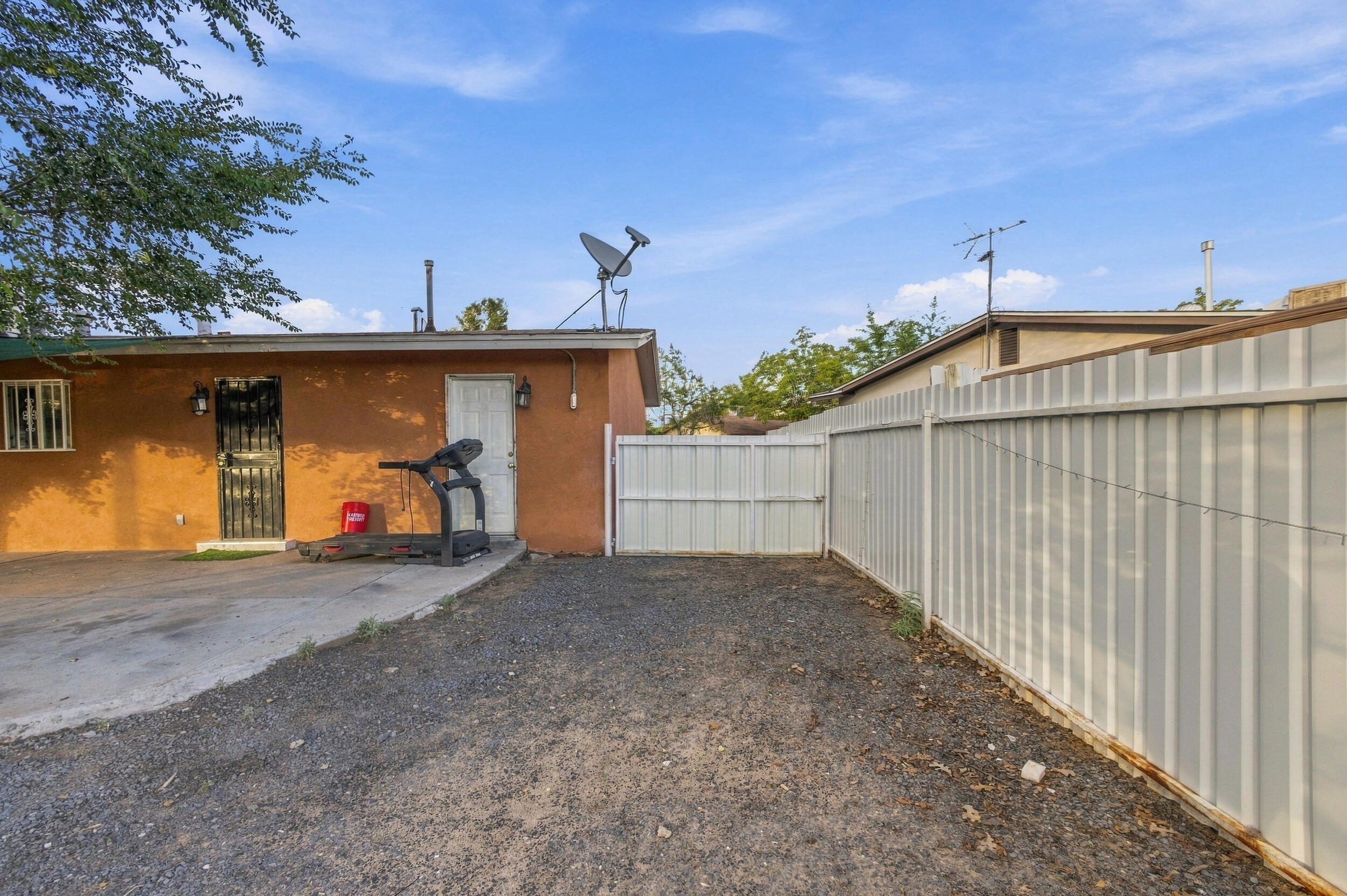 Photo 4 — 4633 Spring Valley Circle SW