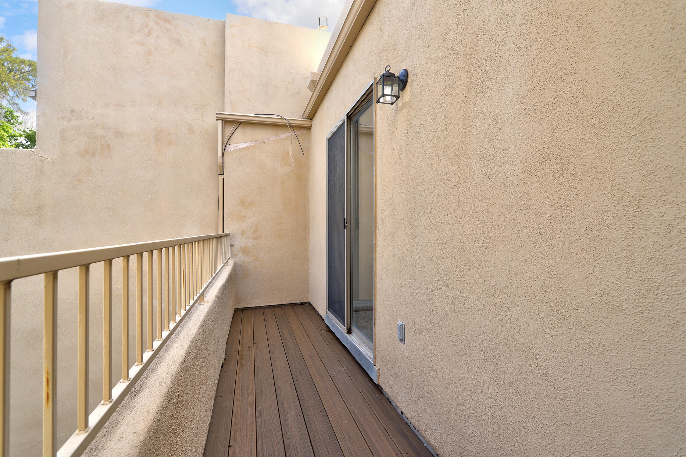Photo 20 — 4211 Pitt Street NE UNIT 10