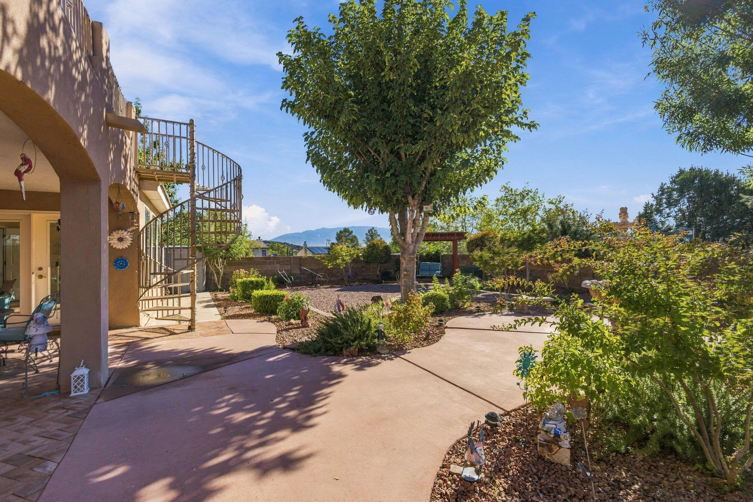 Photo 15 — 7304 Stag Horn Drive NW