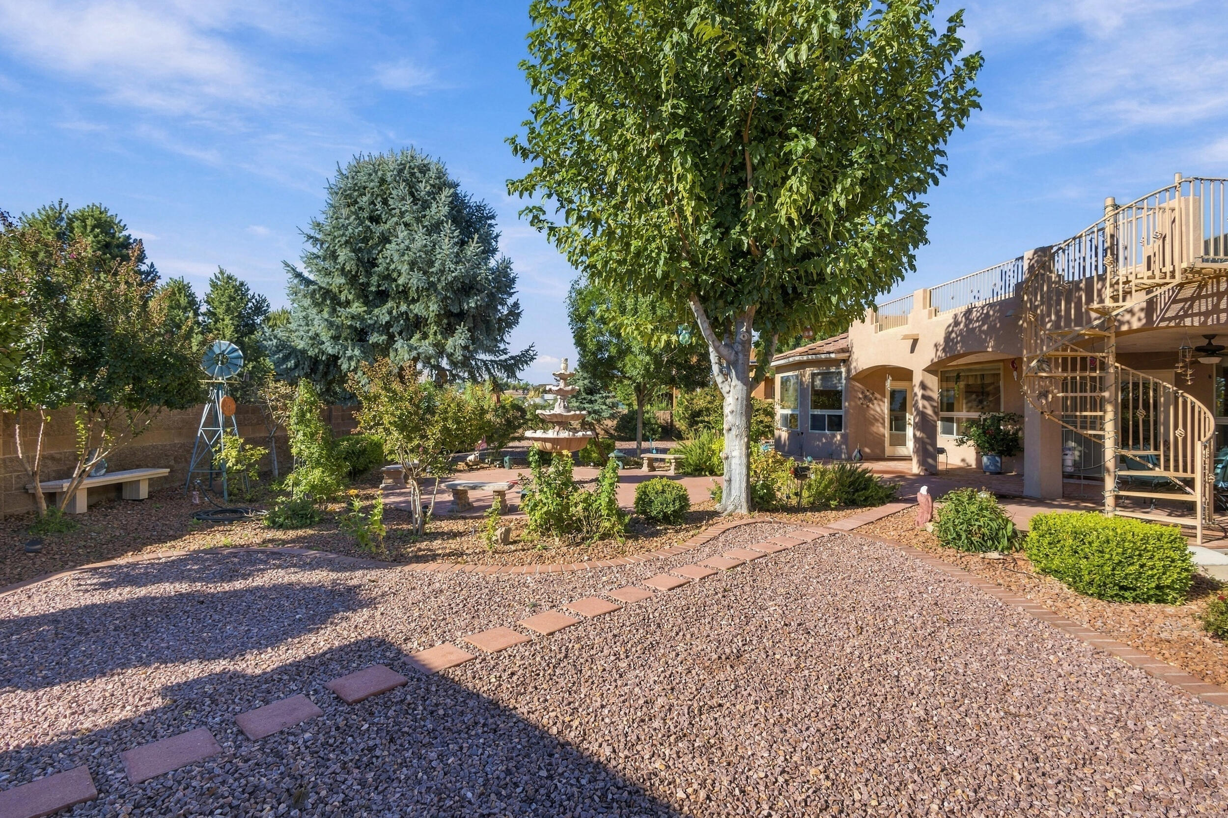 Photo 10 — 7304 Stag Horn Drive NW