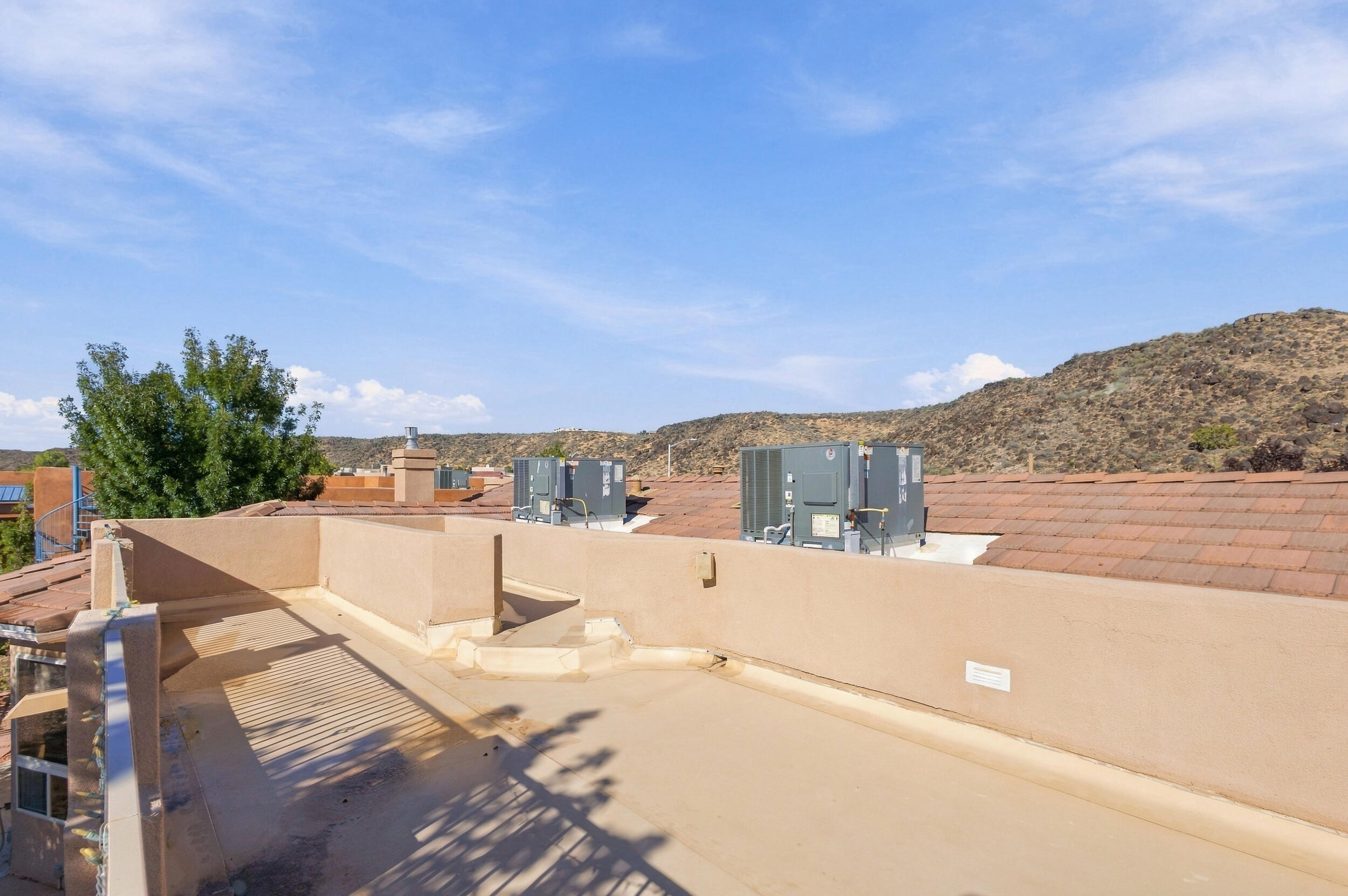 Photo 4 — 7304 Stag Horn Drive NW