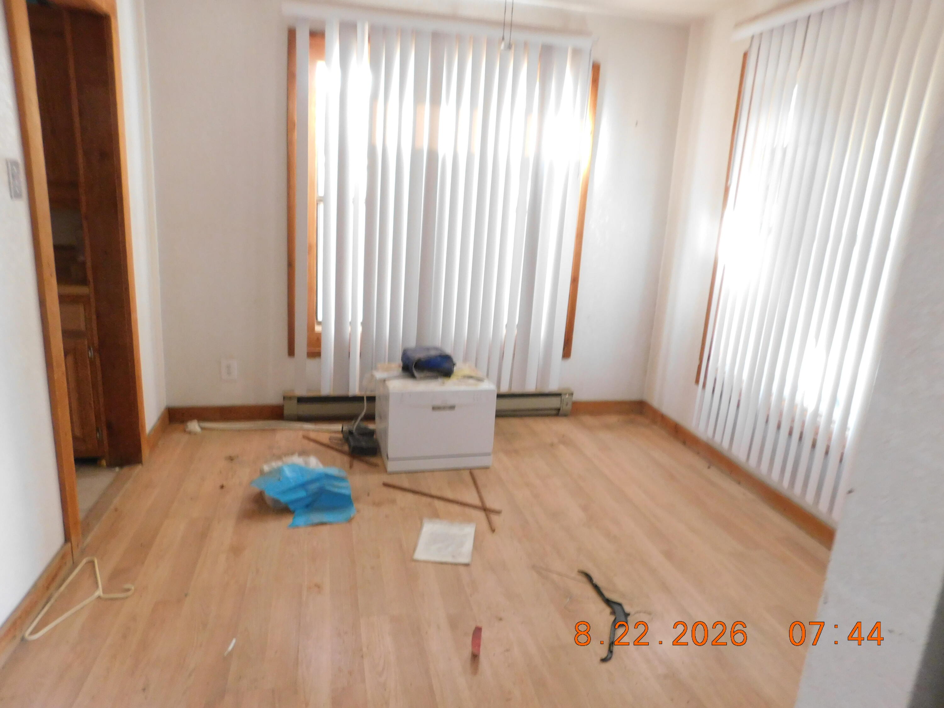 Photo 6 — 713 S Main Avenue