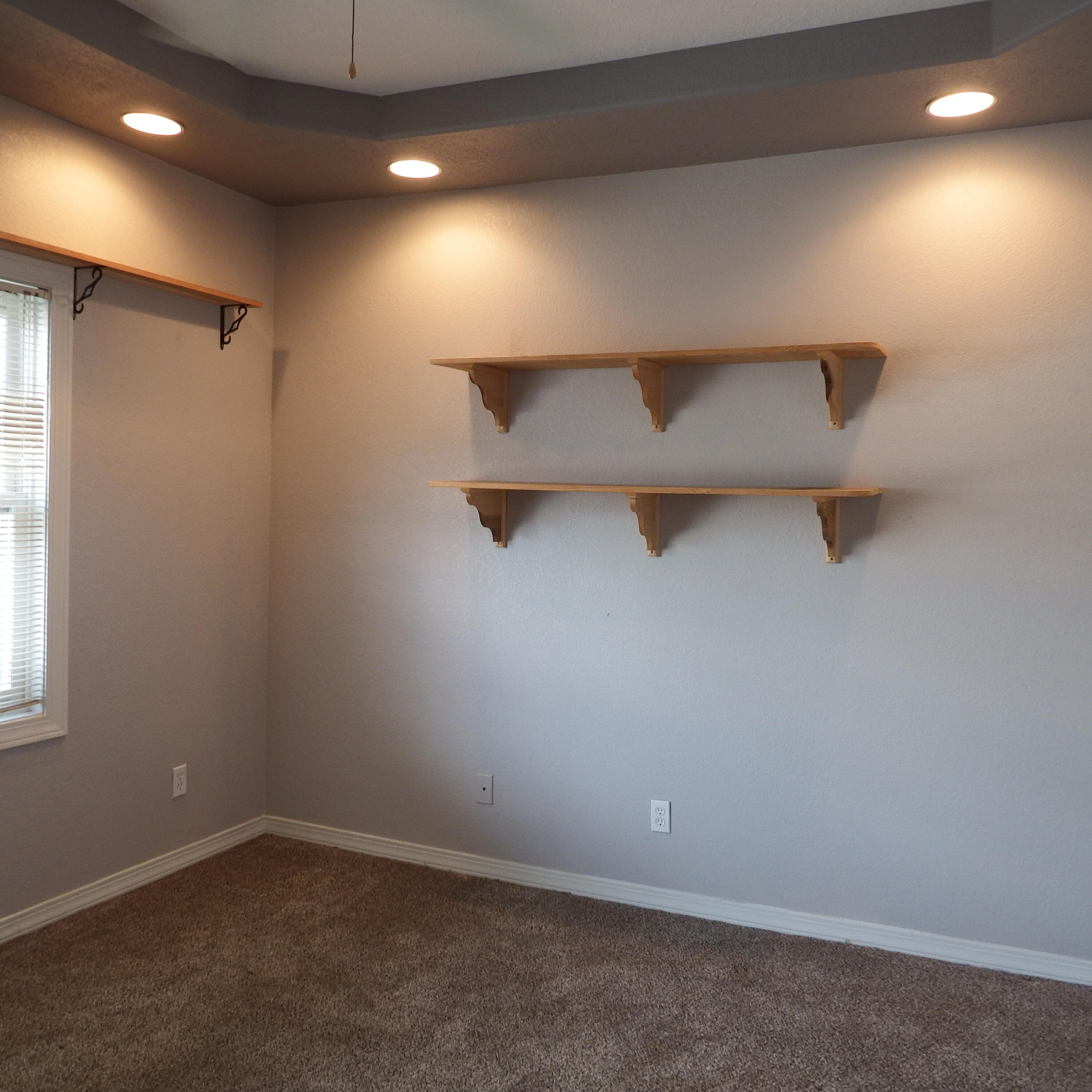 Photo 6 — 6645 Ruby Street NE