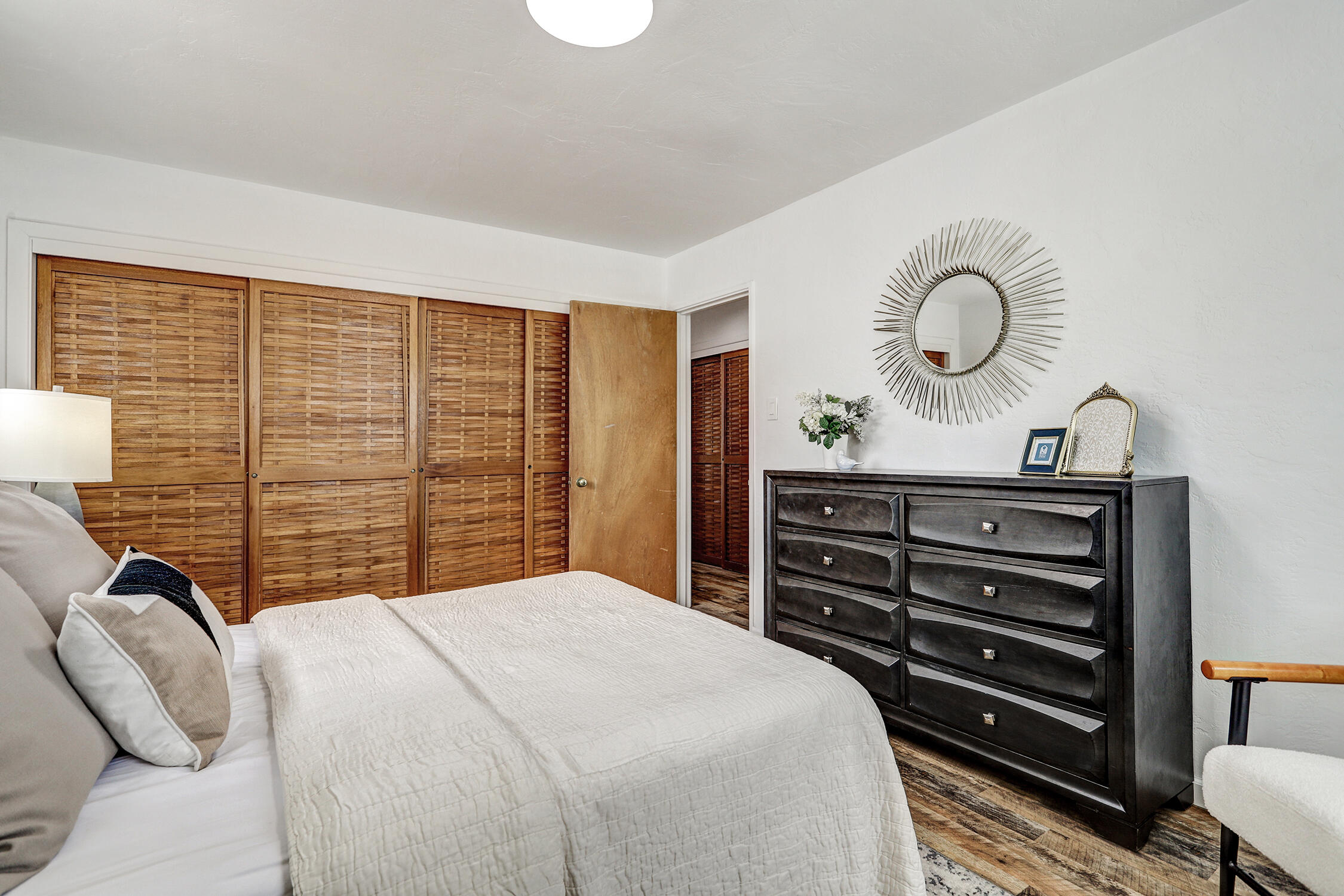 Photo 15 — 1412 Alvarado Drive NE