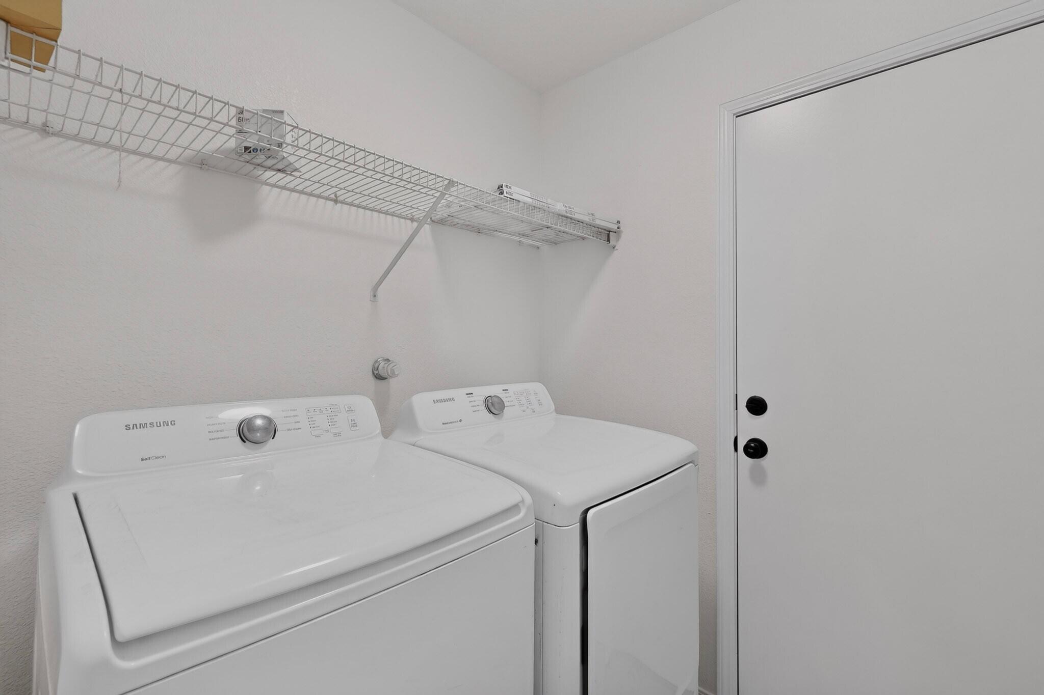 Photo 10 — 6808 Honeylocust Avenue NW
