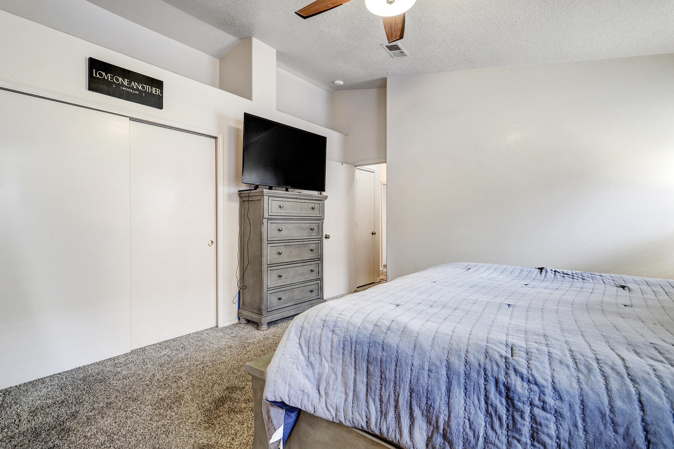 Photo 10 — 6109 Cyonus Avenue NW