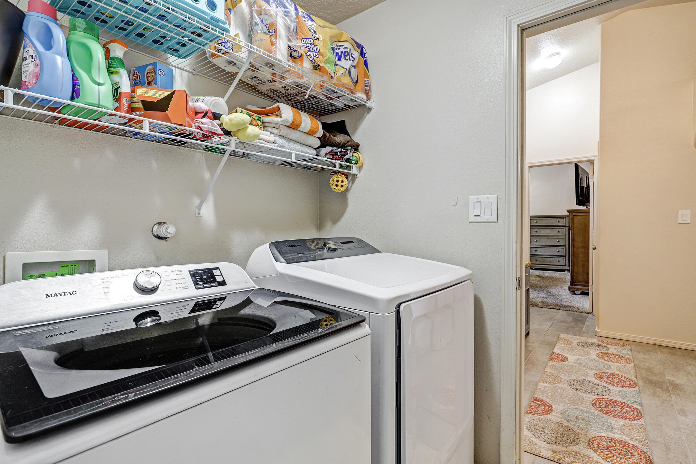 Photo 5 — 6109 Cyonus Avenue NW