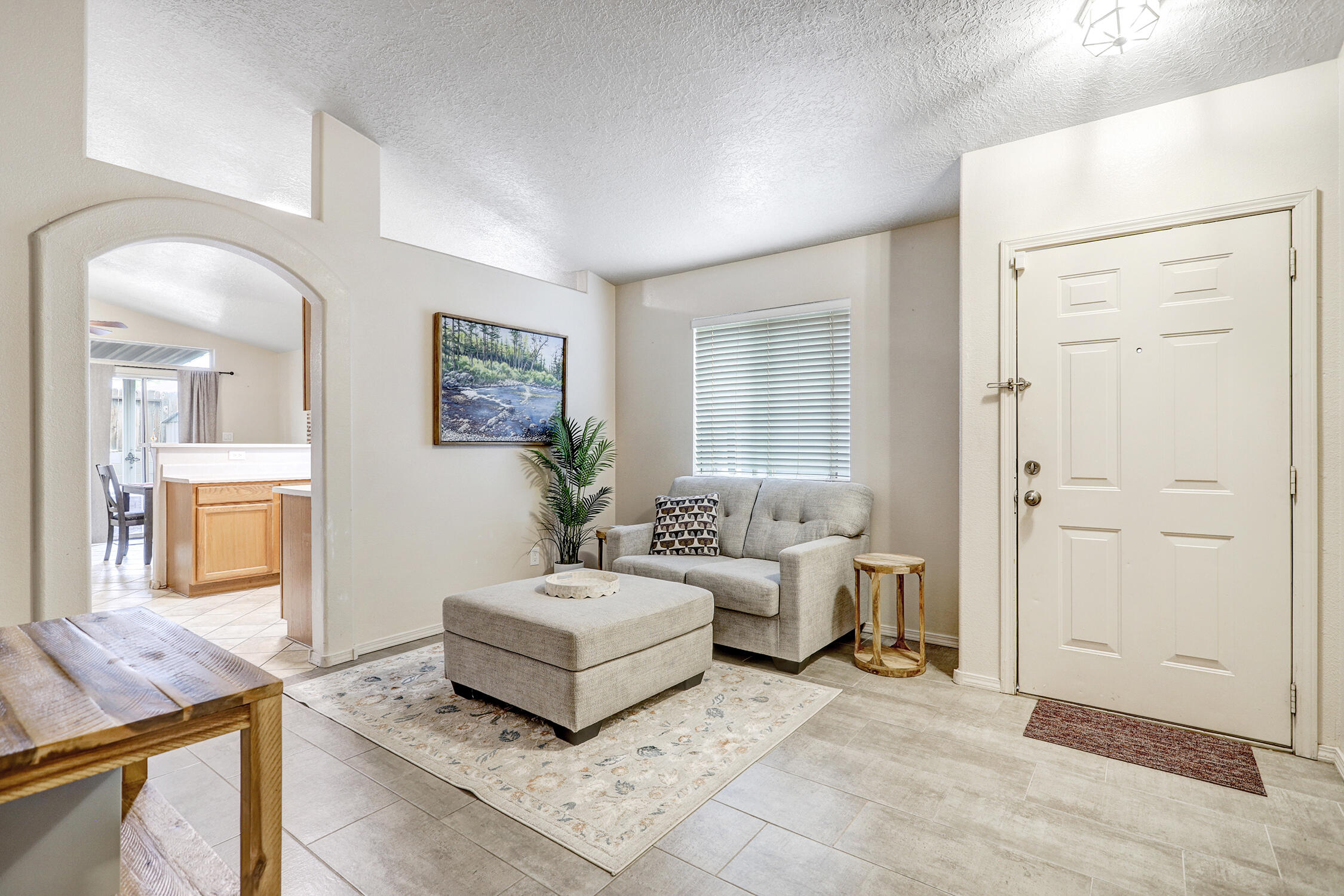 Photo 4 — 6109 Cyonus Avenue NW