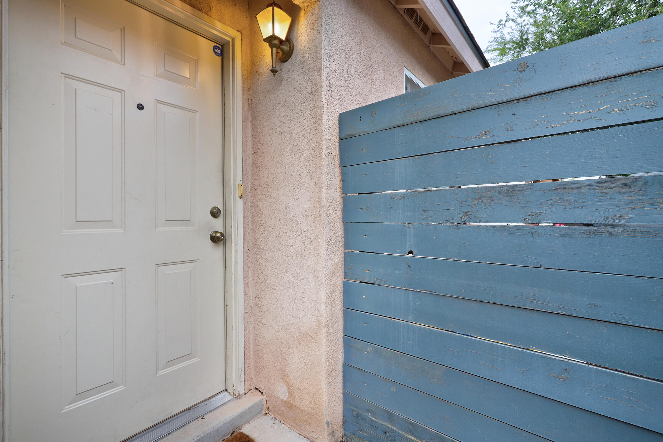 Photo 3 — 6109 Cyonus Avenue NW