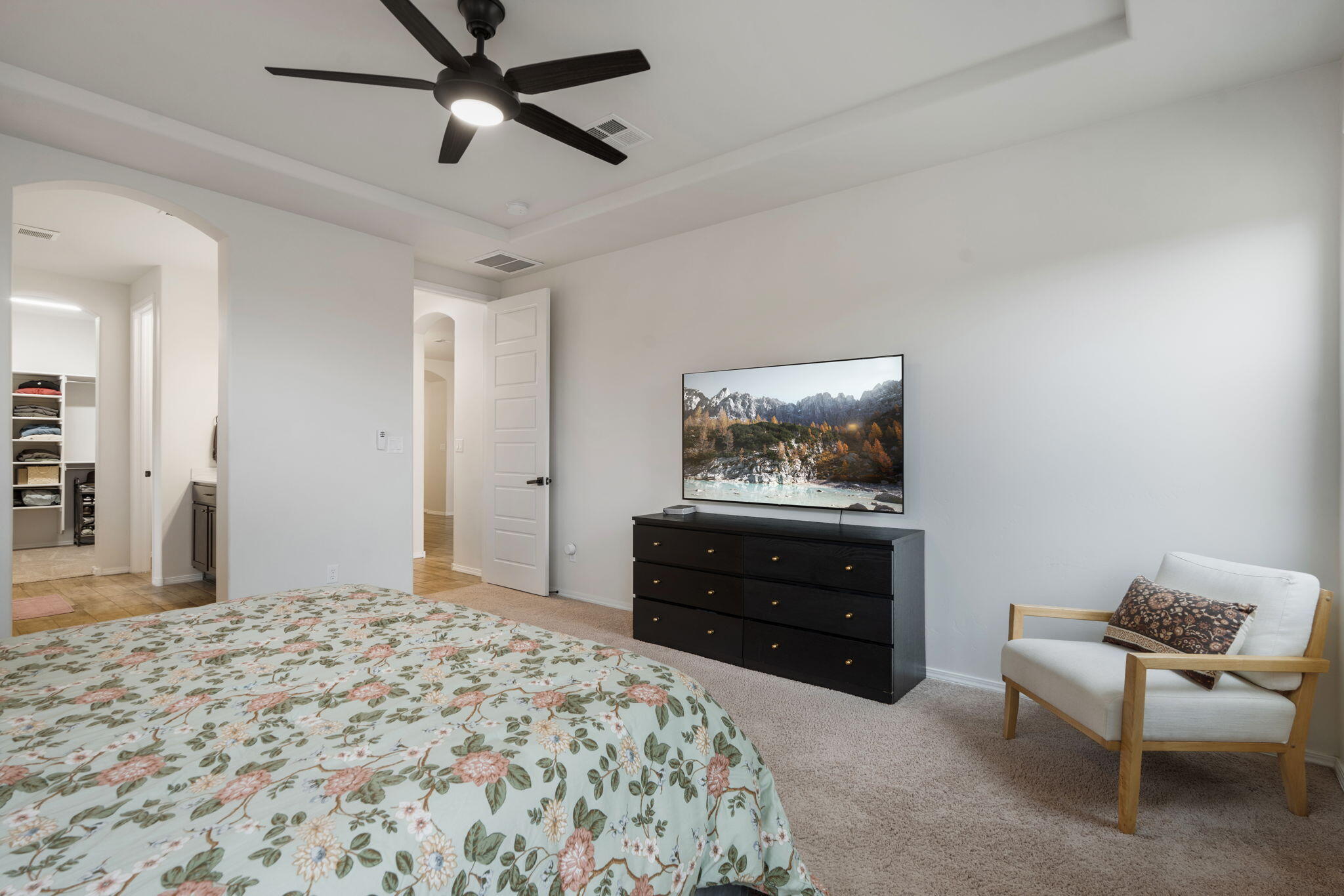 Photo 16 — 4141 Crowned Eagle Loop NE