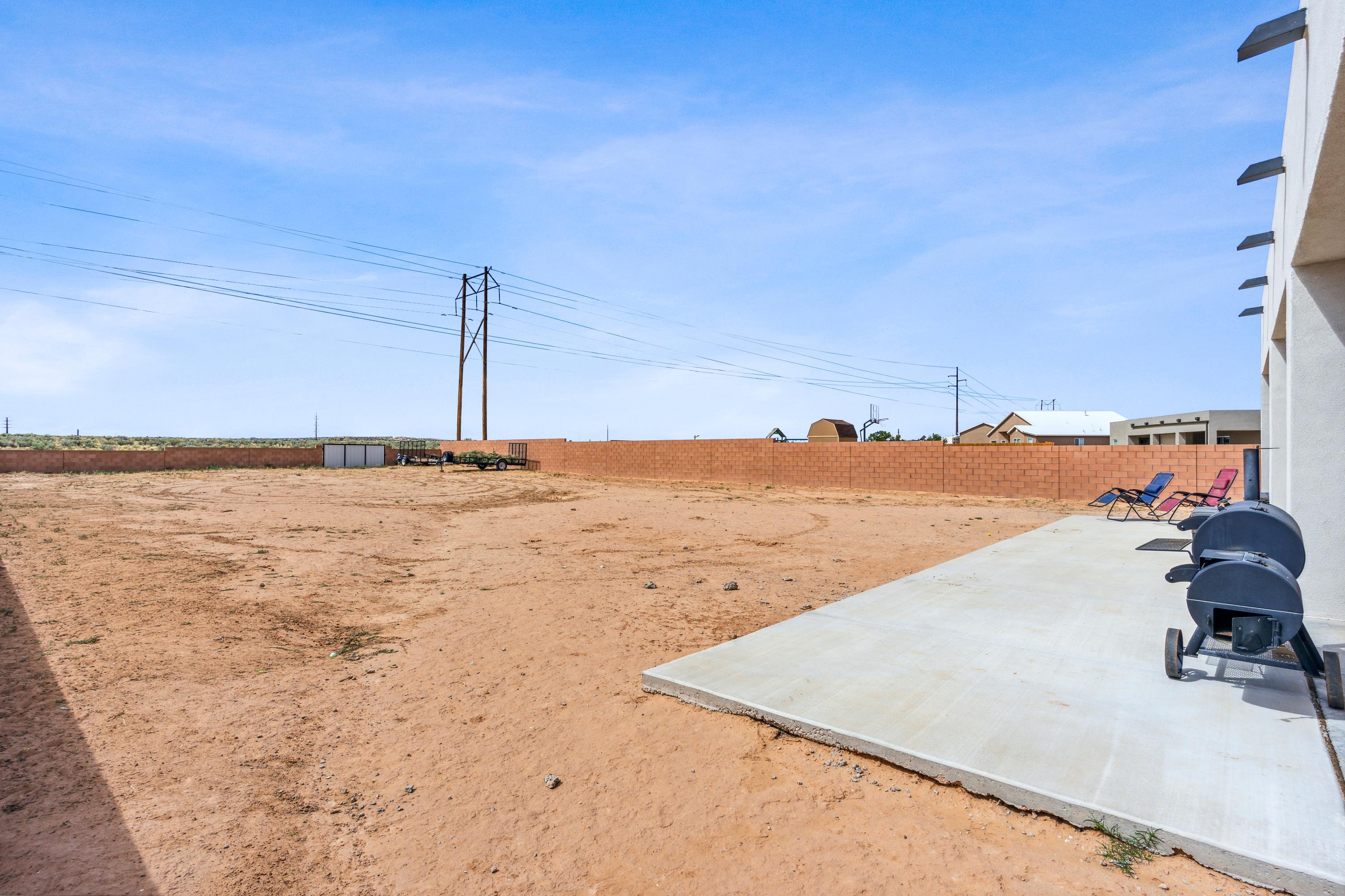 Photo 6 — 3509 Deledda Road NE