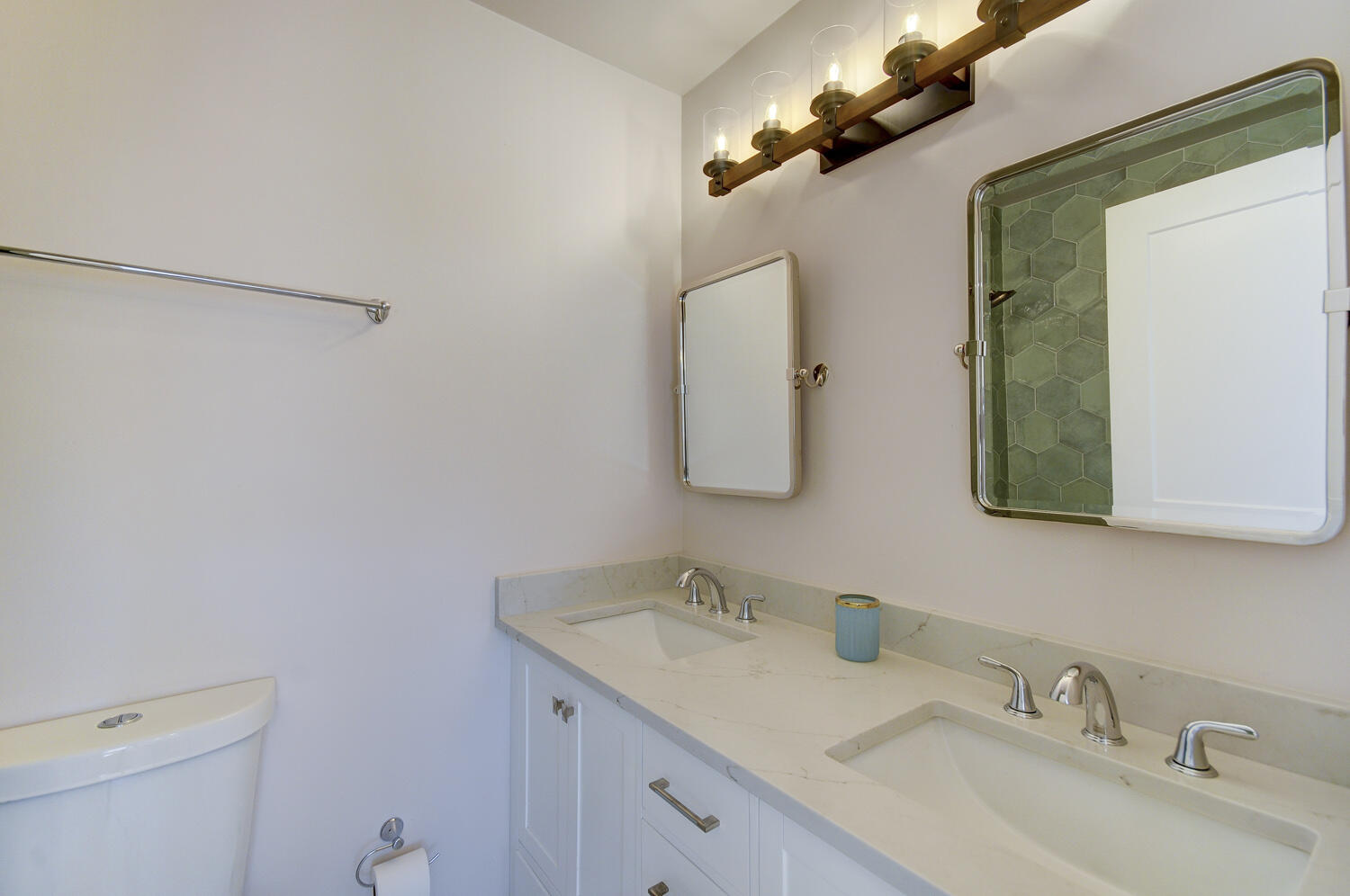 Photo 13 — 1325 8th Street NW