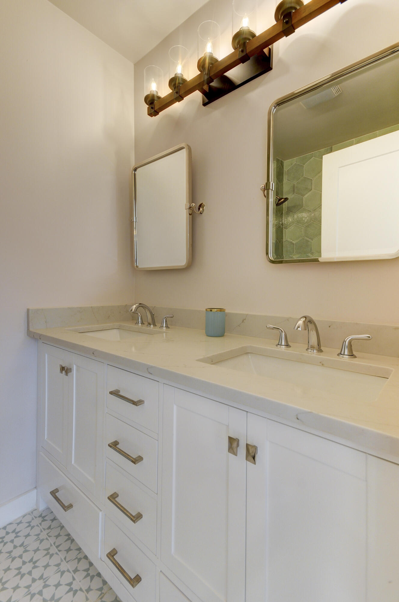Photo 14 — 1325 8th Street NW