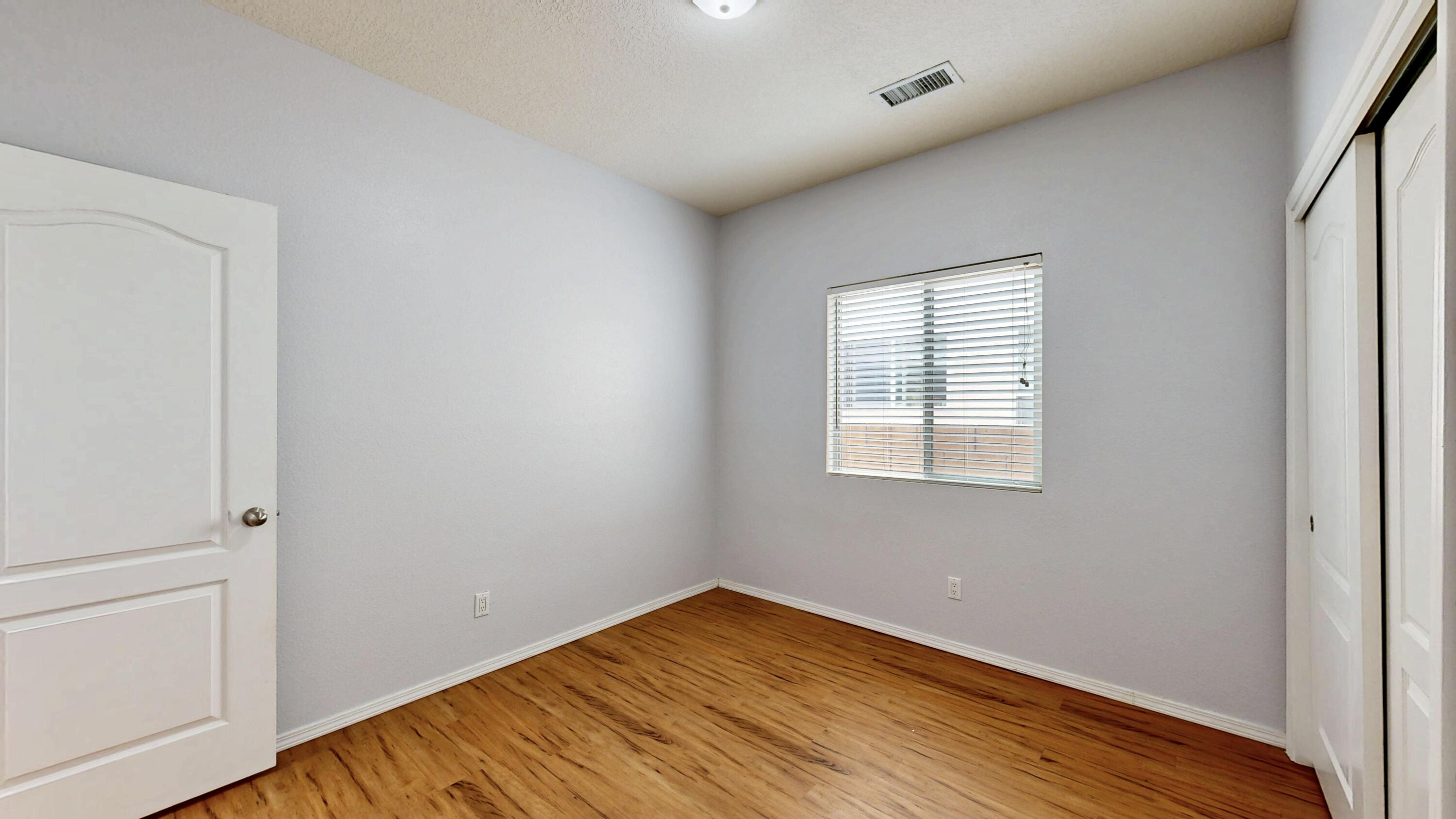 Photo 13 — 5527 Costa Uerde Road NW