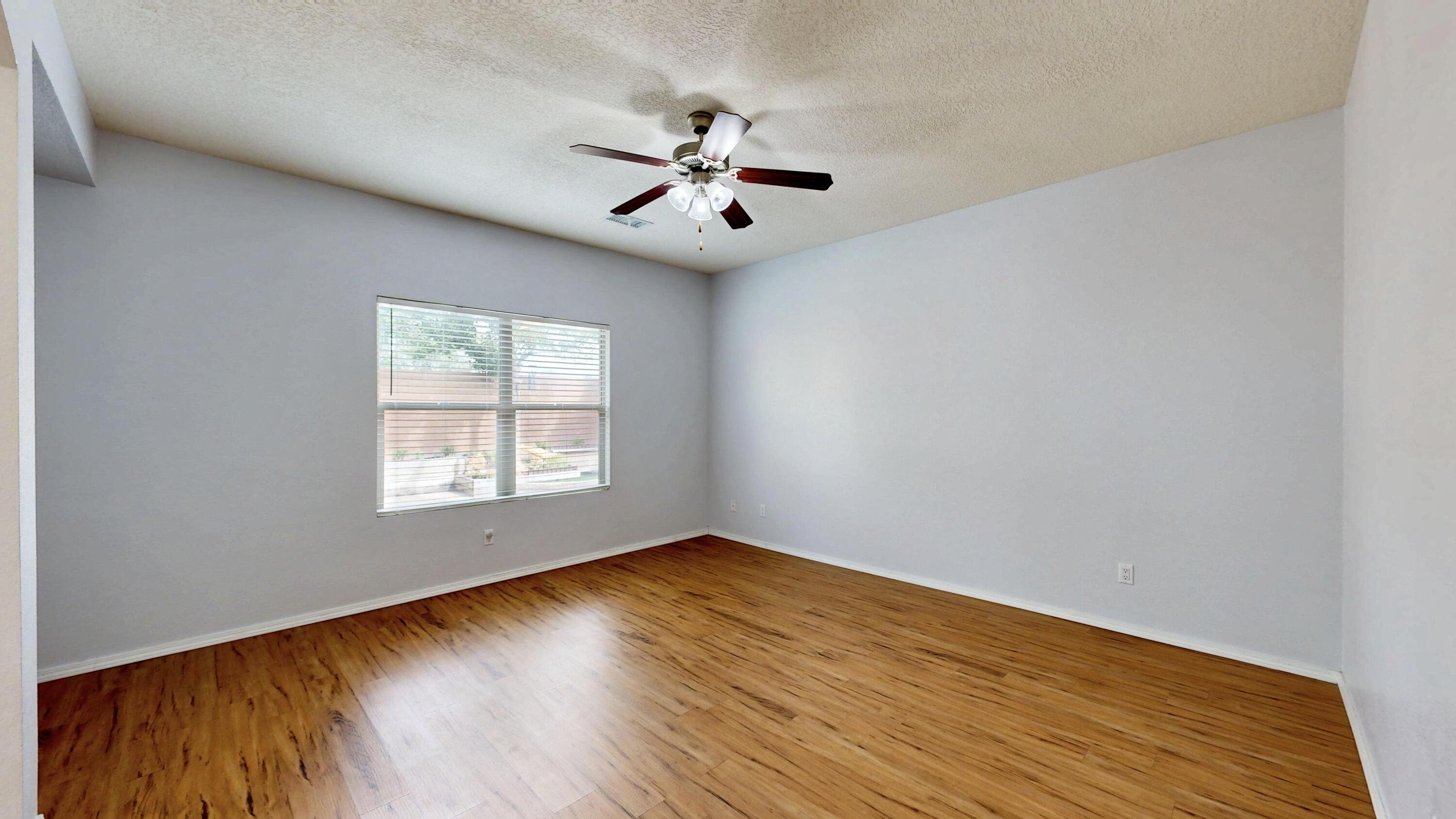 Photo 20 — 5527 Costa Uerde Road NW