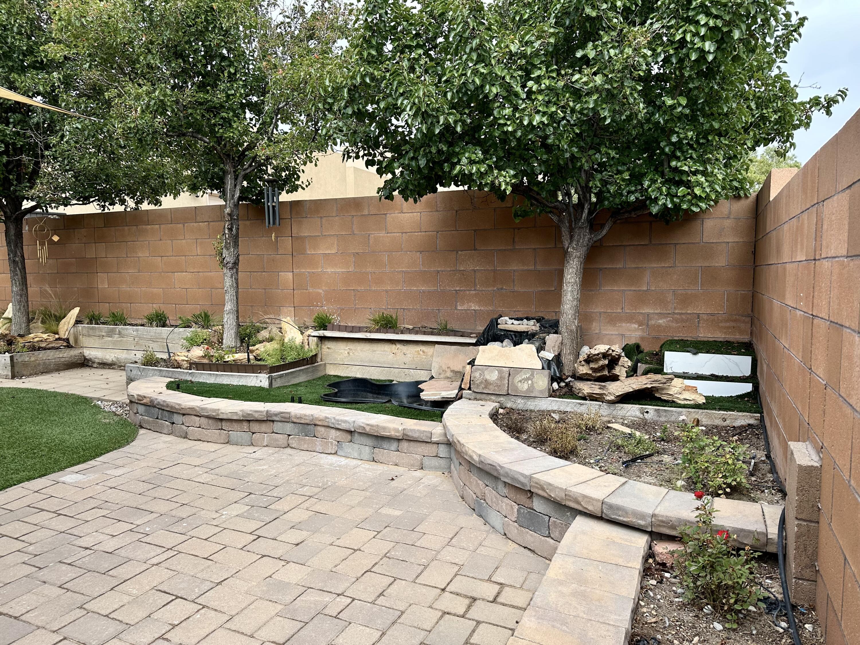 Photo 4 — 5527 Costa Uerde Road NW