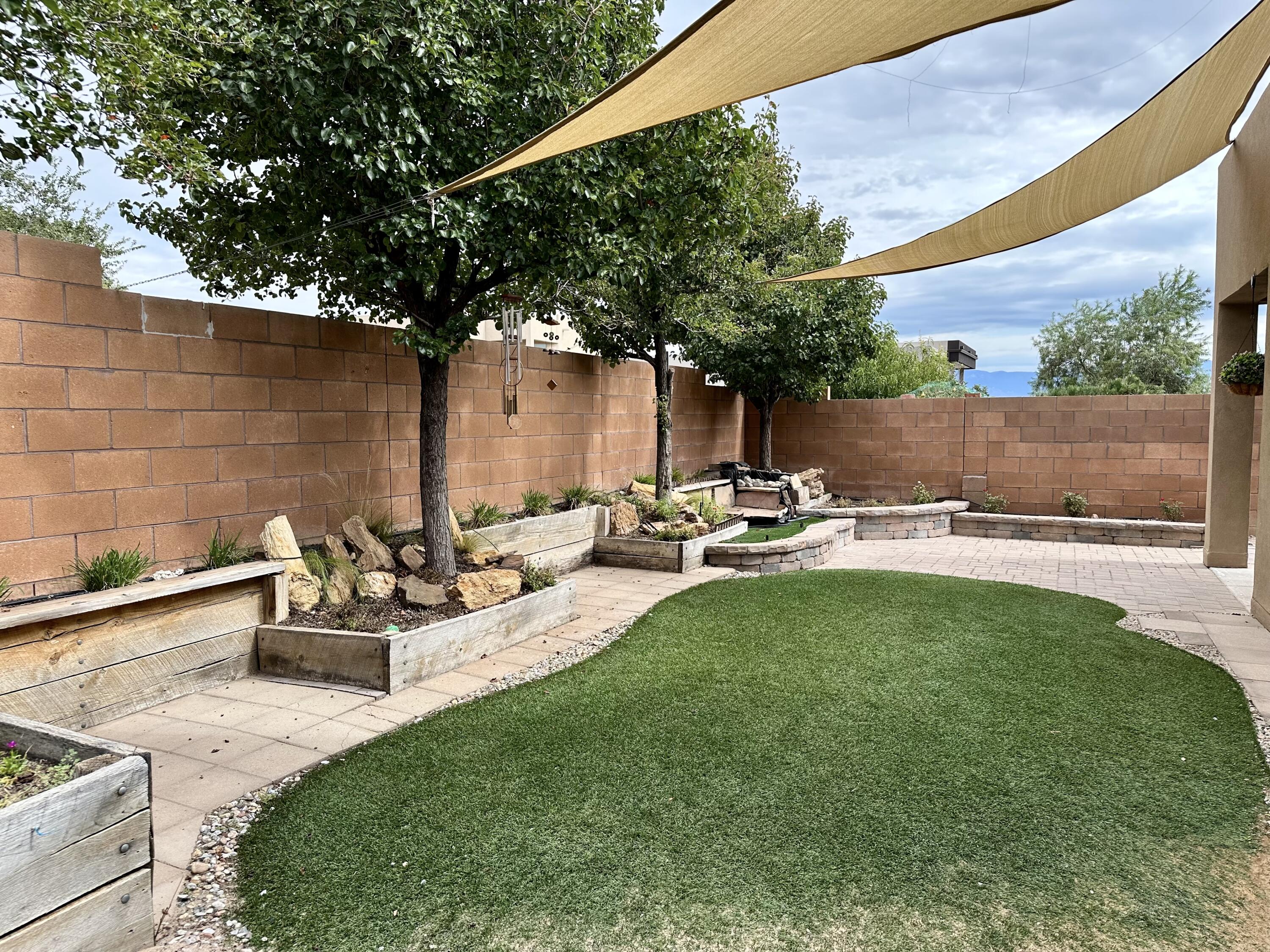 Photo 6 — 5527 Costa Uerde Road NW