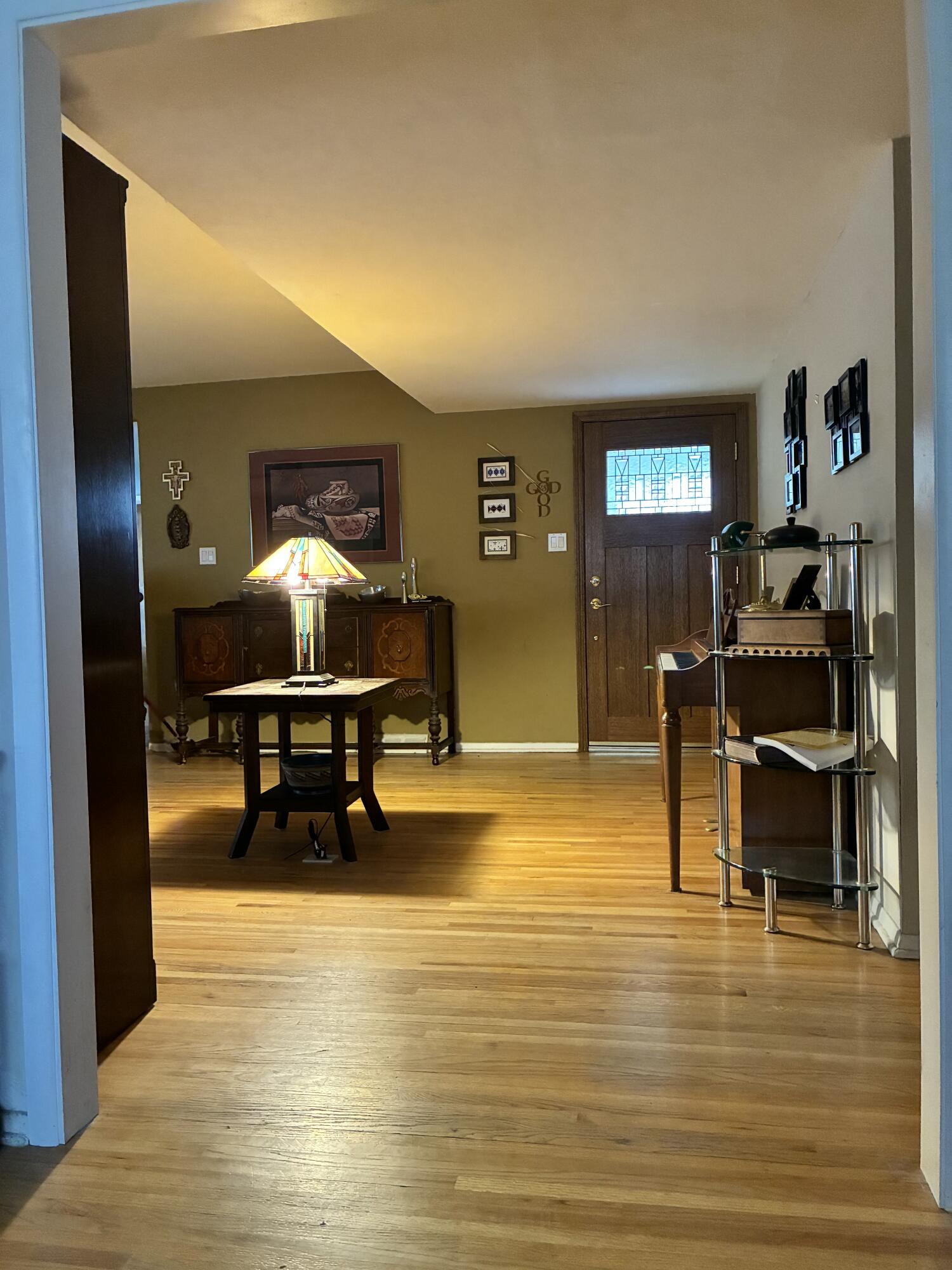 Photo 8 — 6400 Mossman Place NE