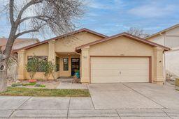 10812 Griffith Park Drive NE