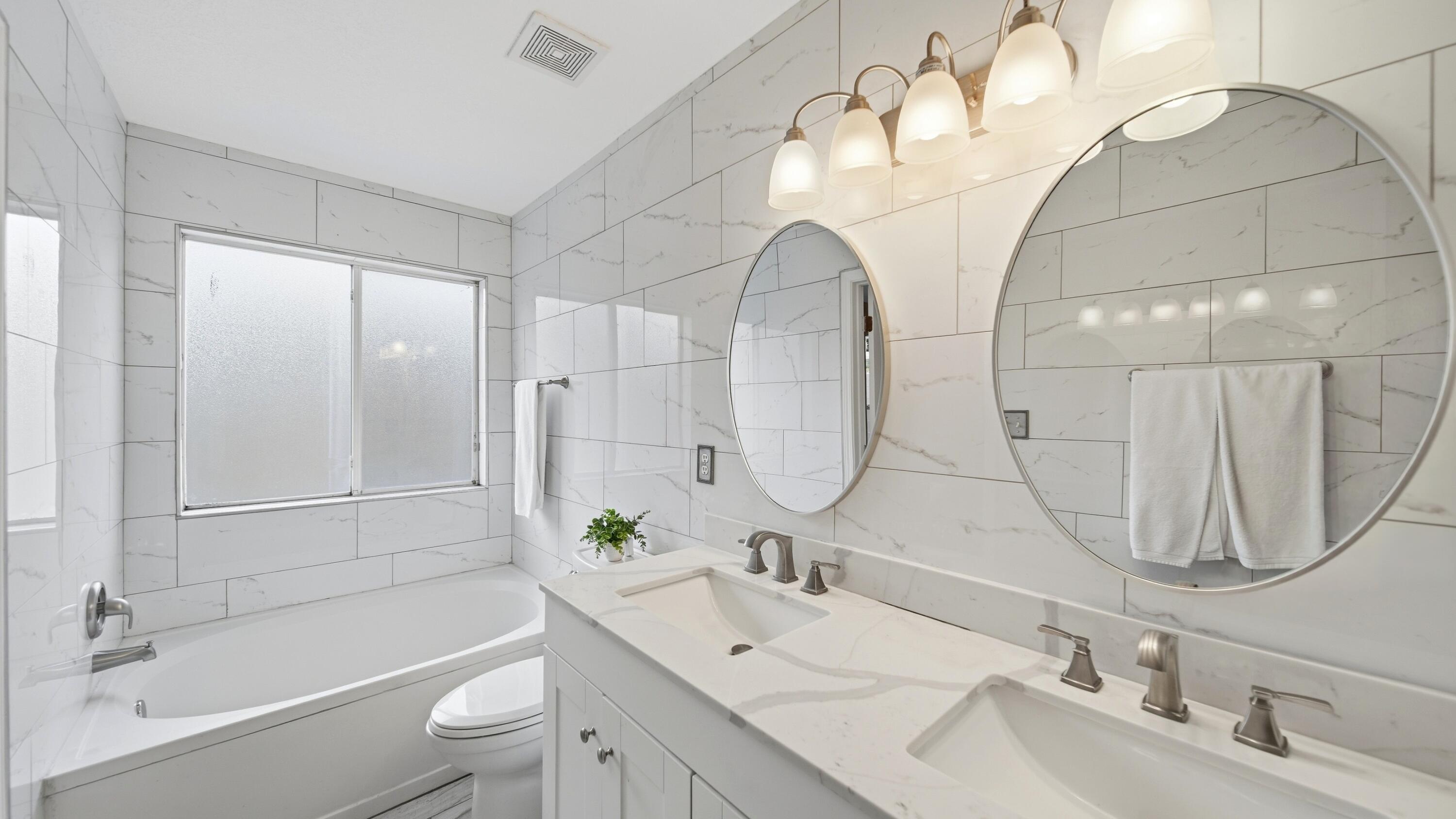 Photo 16 — 10931 Argonite Drive NW