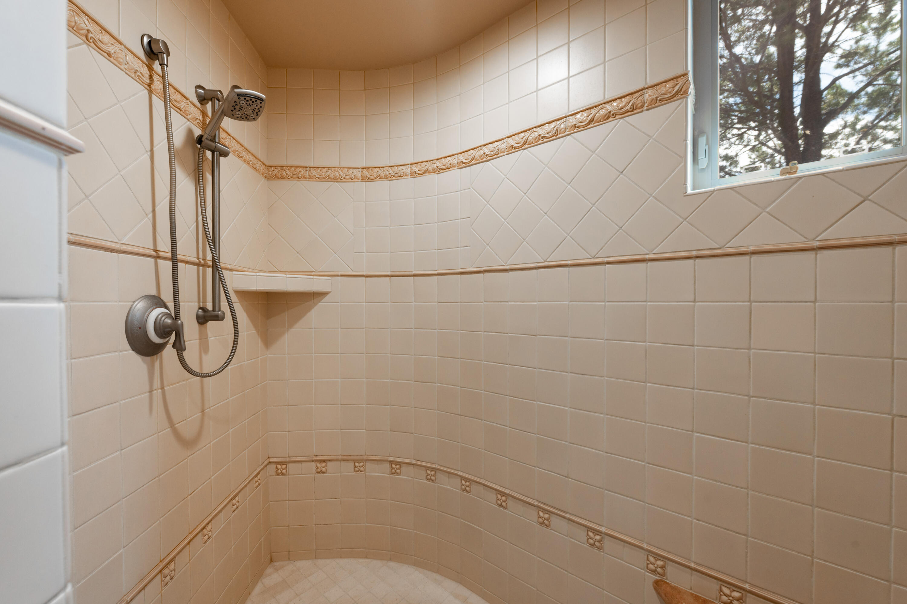 Photo 8 — 13709 Quaking Aspen Place NE